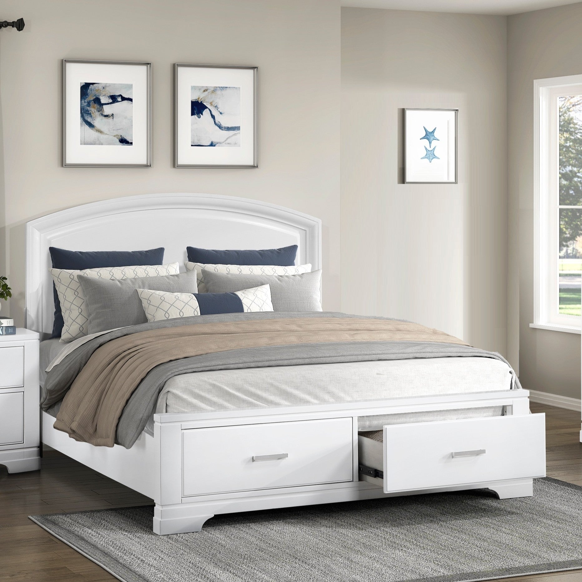 Modern White Finish Queen Platform Bed with Footboard Storage Transitional Bedroom Furniture 1pc