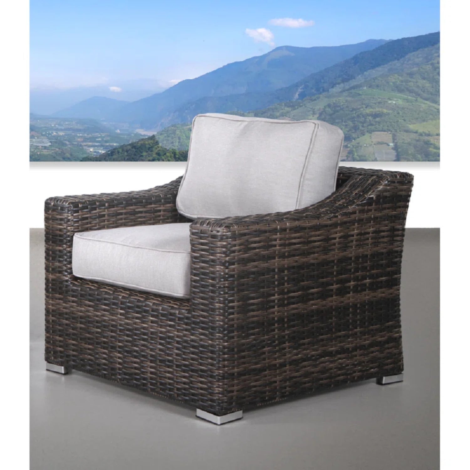 LSI All-Weather Wicker 5-Seat Conversation Set with Cushions – No Assembly Required