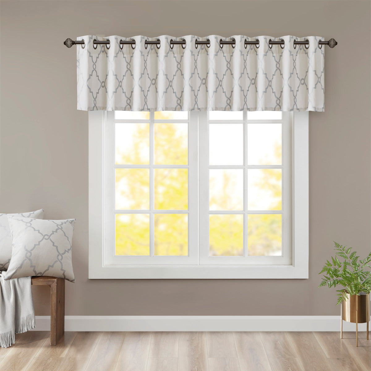 Fretwork Print Grommet Top Window Valance Ivory/Grey 50x18"