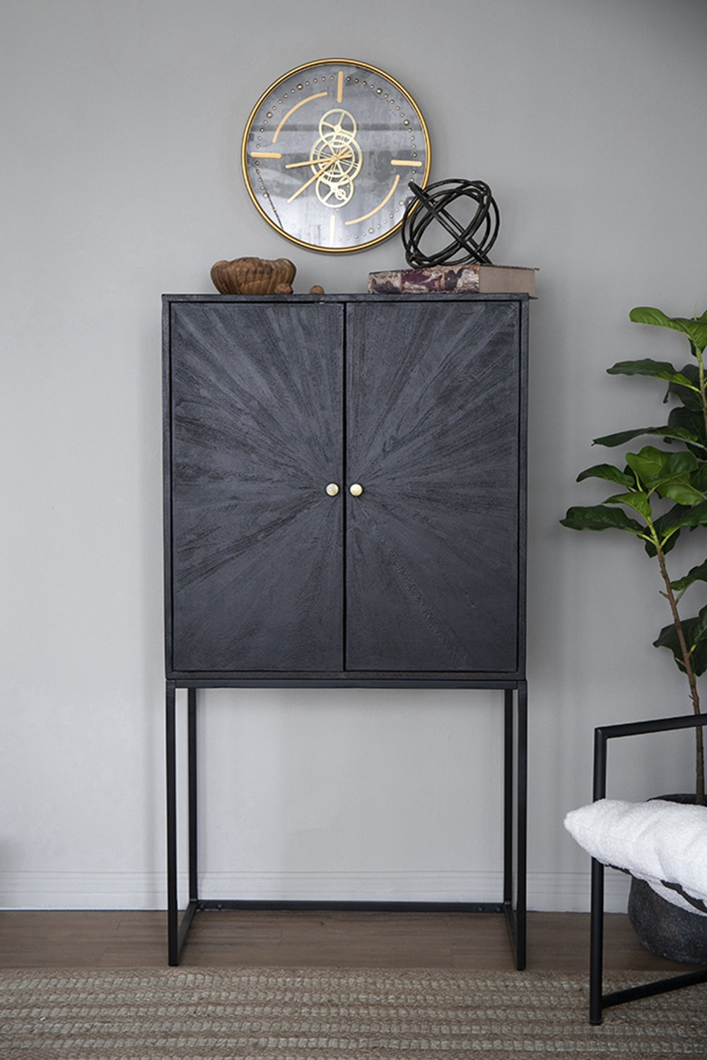 31.5x16.5x60" Cabinet, Black