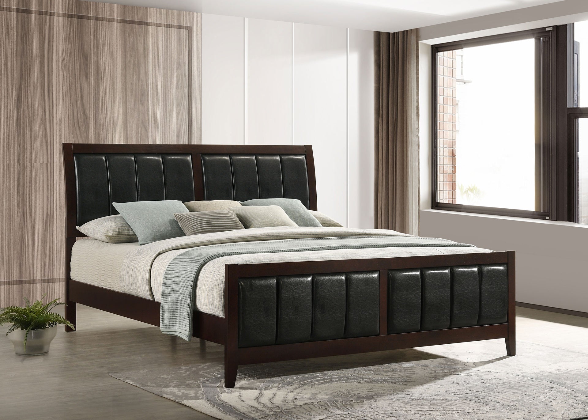 Teste Cappuccino and Black Upholstered Eastern King Panel Bed