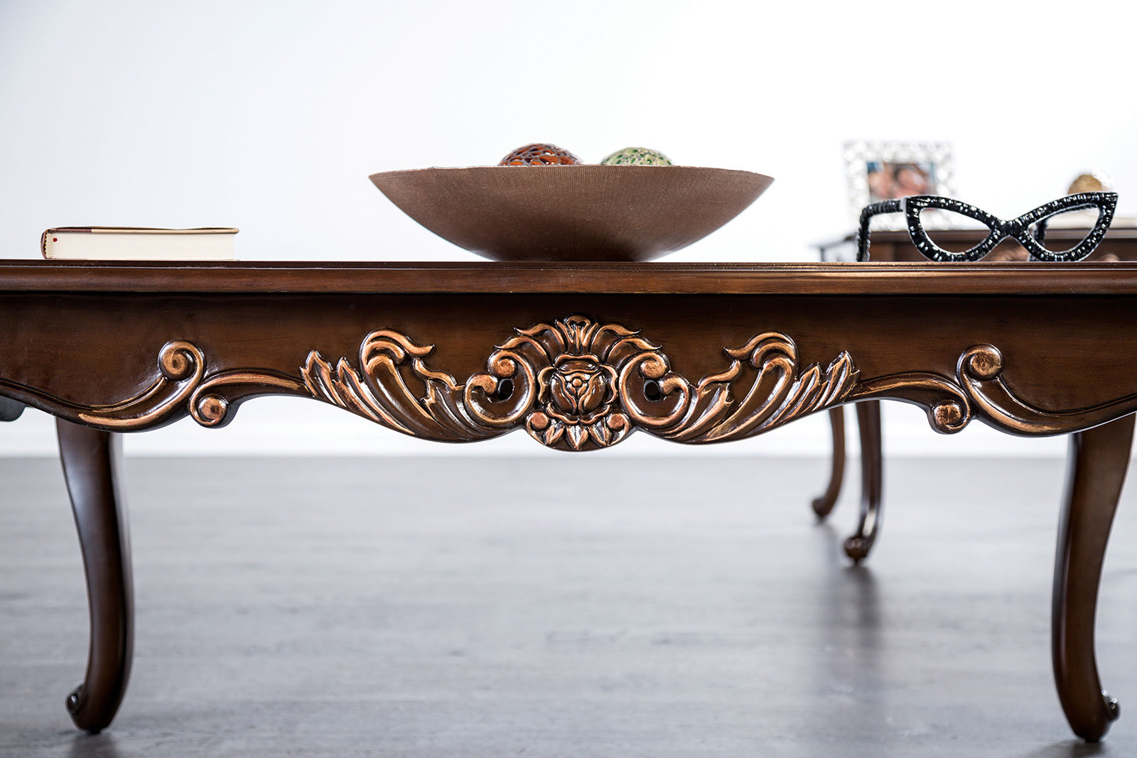 1pc Rectangle Coffee Table Traditional Style Curved Shape Legs Solid Wood Structure Carved Design With Gold Highlight Dark Cherry Finish