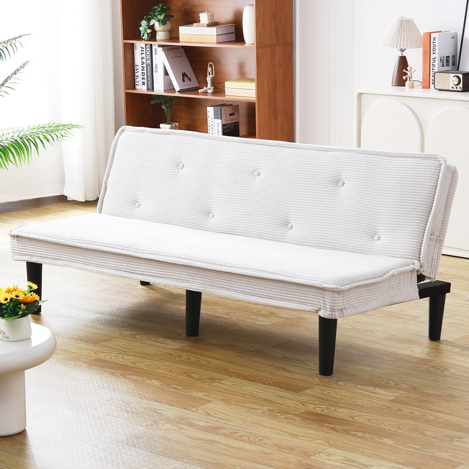 This 66-inch corduroy sofa bed can flexibly adapt to the living room, apartment and bedroom, and it can switch between the two comfortable forms.