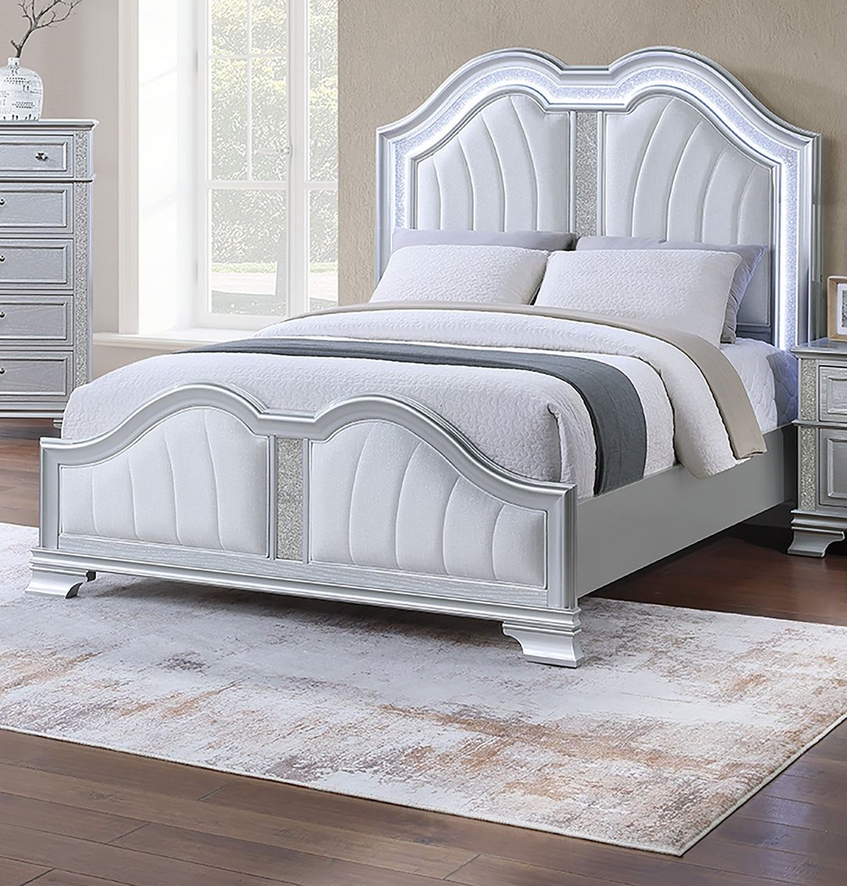 Contemporary Elegant Look Unique Design Eastern King Size Bed Silver Finish Built In USB 1pc Bedroom Bed