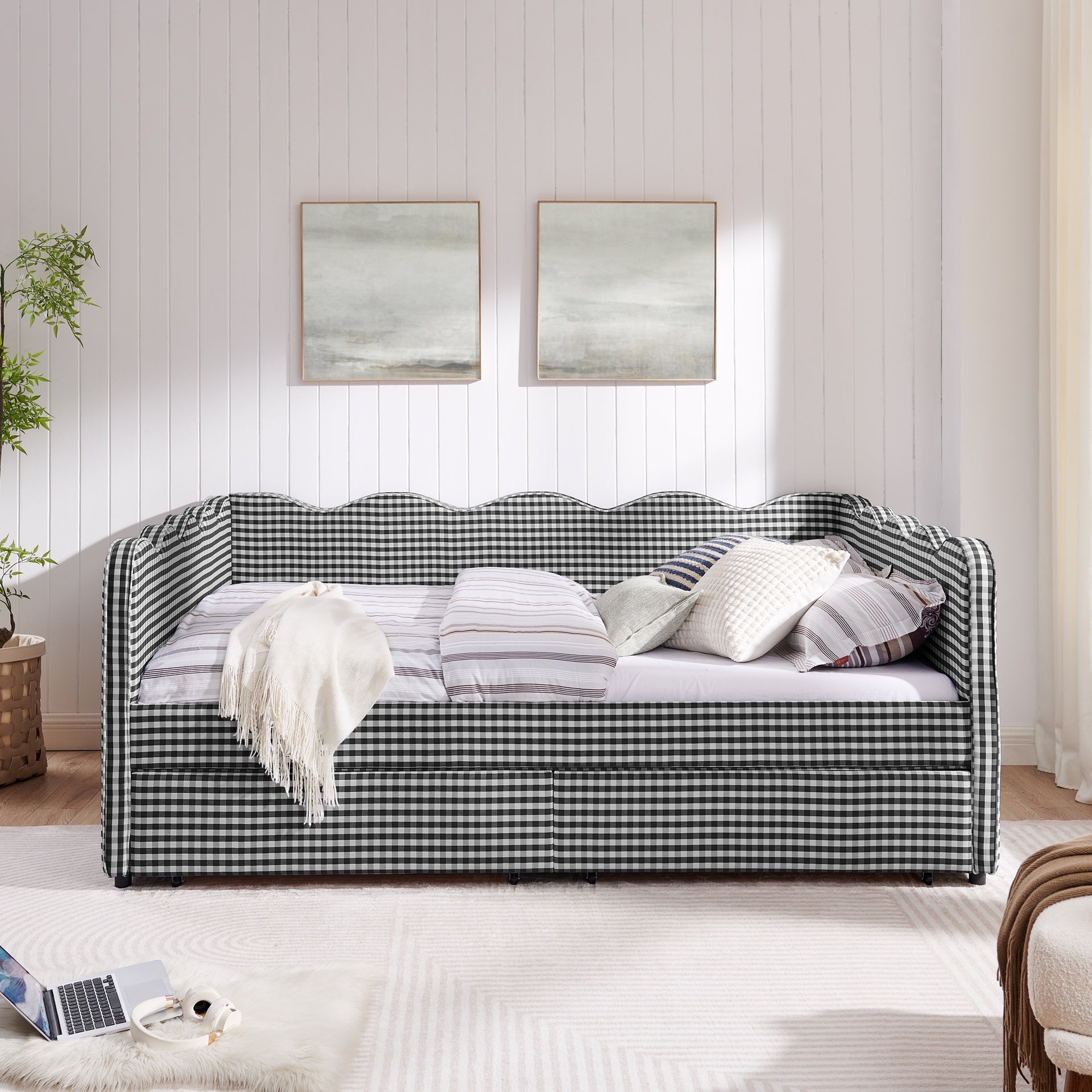 Queen Size Cozy Gingham Daybed with Two Storage Drawers, with USB Port and Adorable Wave Shaped, Linen Fabric