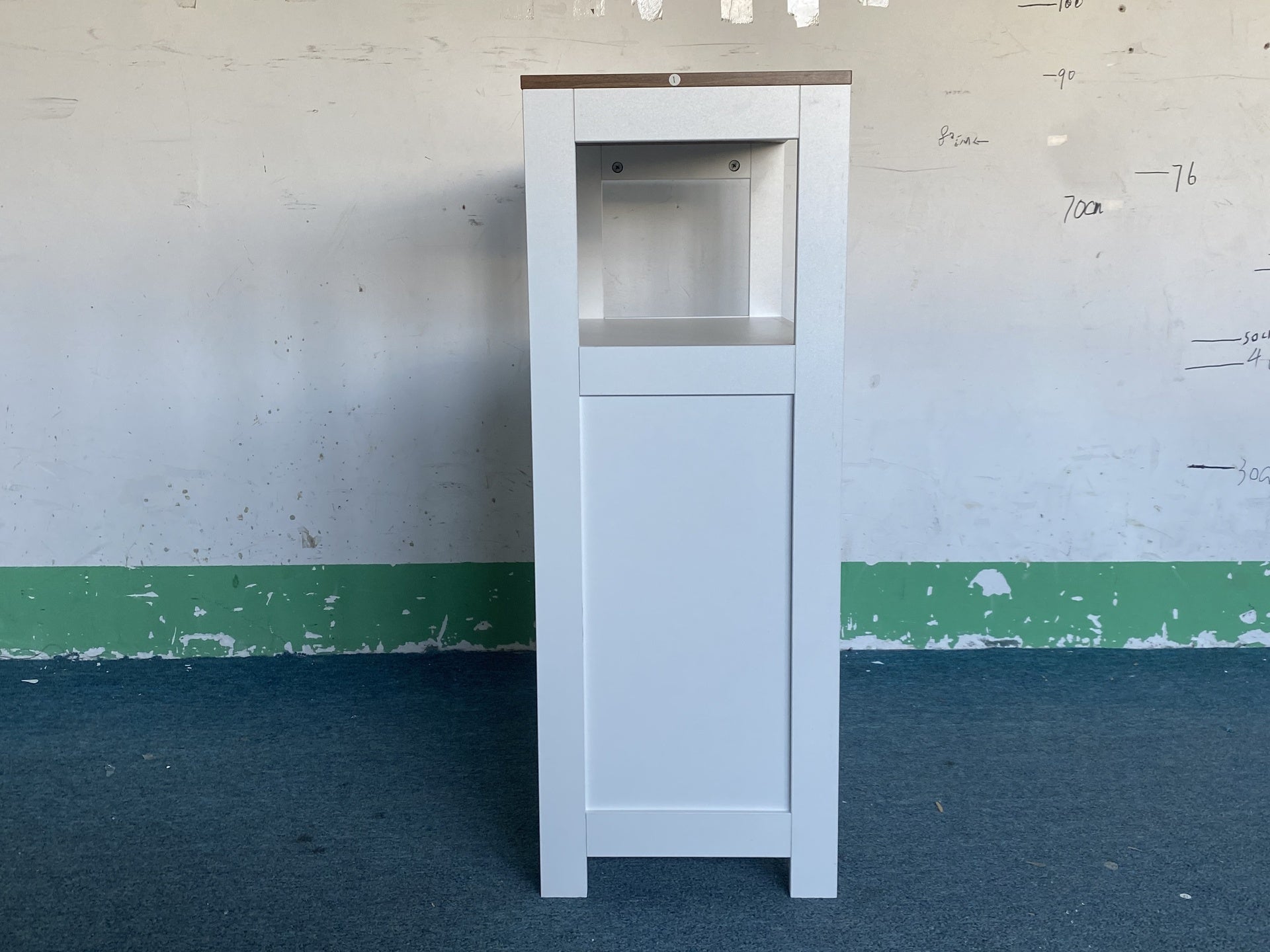 Modern Storage Cabinet with Double Doors, Free-Standing Bathroom Cabinet with Adjustable Shelf and Natural Wood Top, Multi-Purpose Organizer for Kitchen, Living Room, Bathroom or Entryway – White