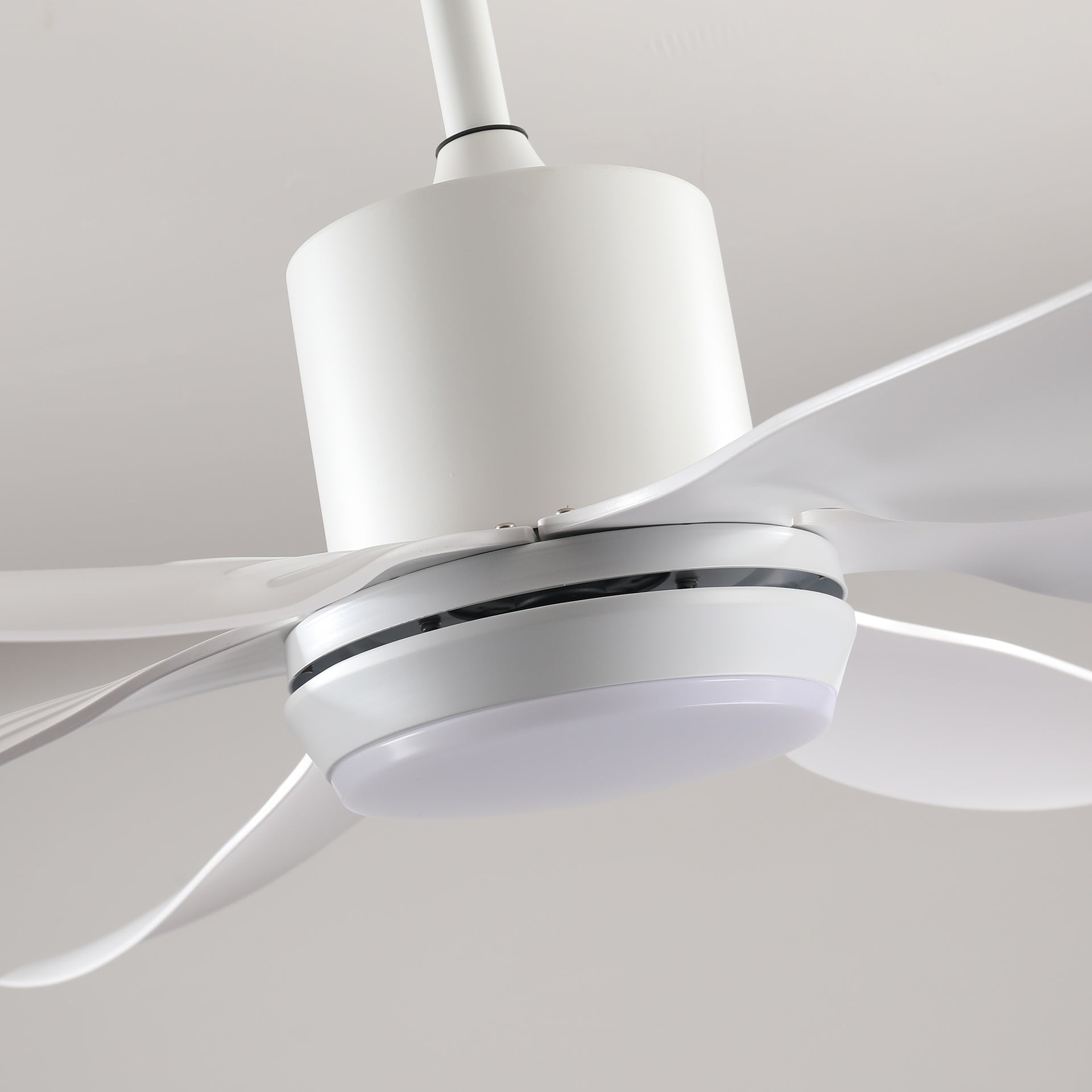 6 PCS ABS Blades  56 Ceiling Fan With Light Kit 3 Color LED Light Source, DC 6 Speed ,Remote Control Ceiling Fan  for Patio Living Room, Bedroom, Office,Indoor.(( White  )