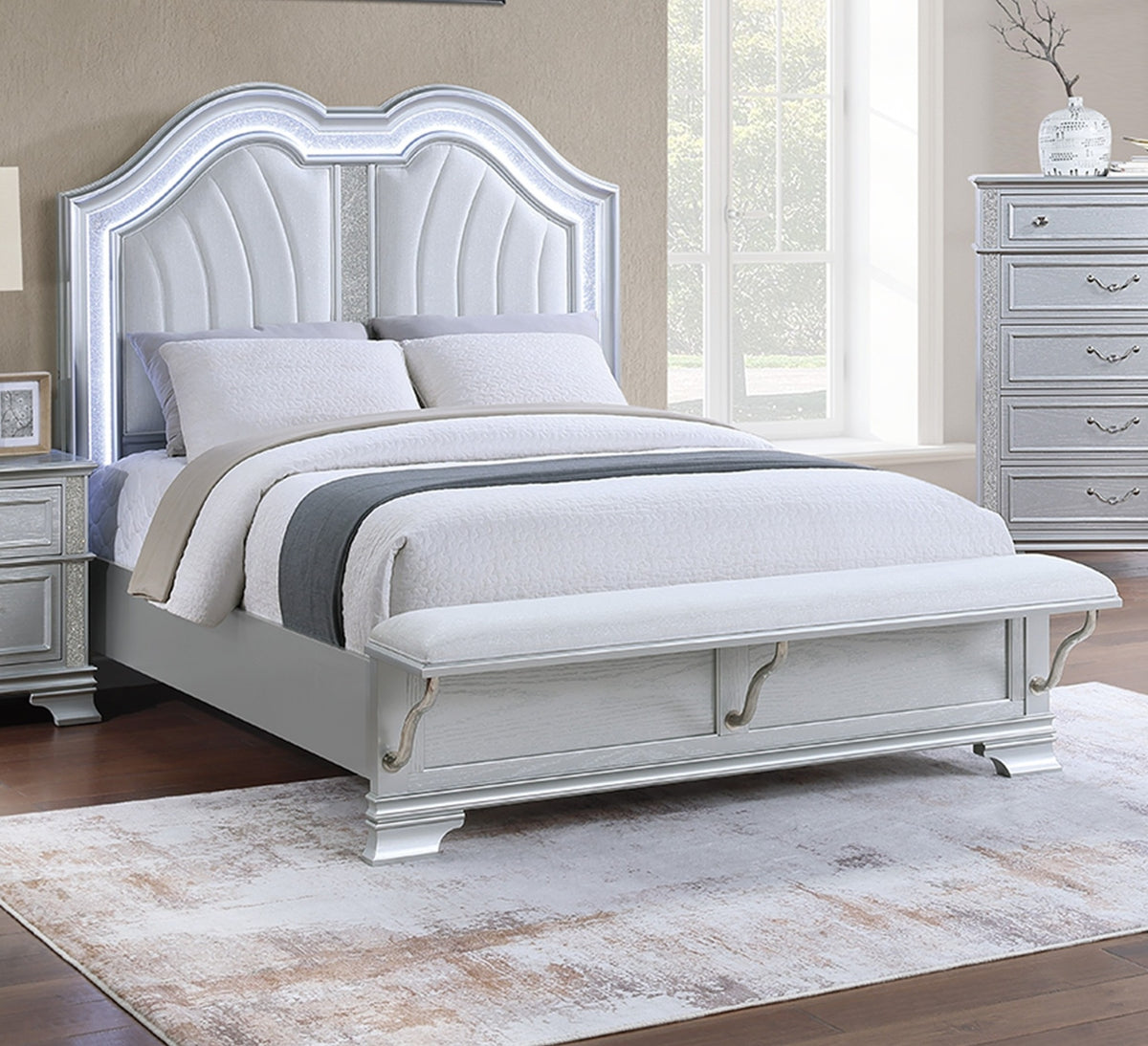 Contemporary Elegant Full Size Bed w Built-in Footboard Bench Upholstered HB USB 1pc Bed Silver Finish