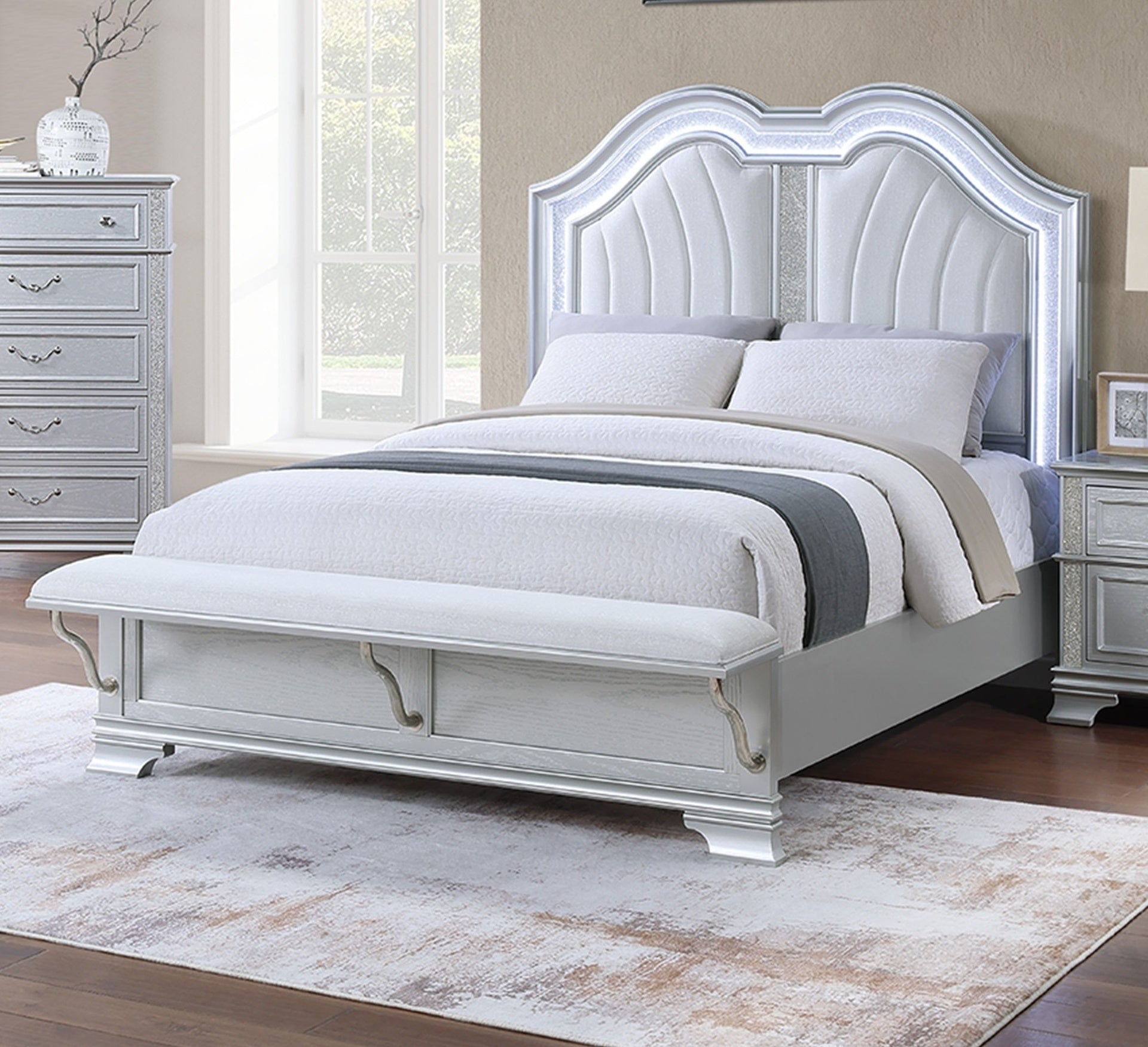 Contemporary Elegant Full Size Bed w Built-in Footboard Bench Upholstered HB USB 1pc Bed Silver Finish