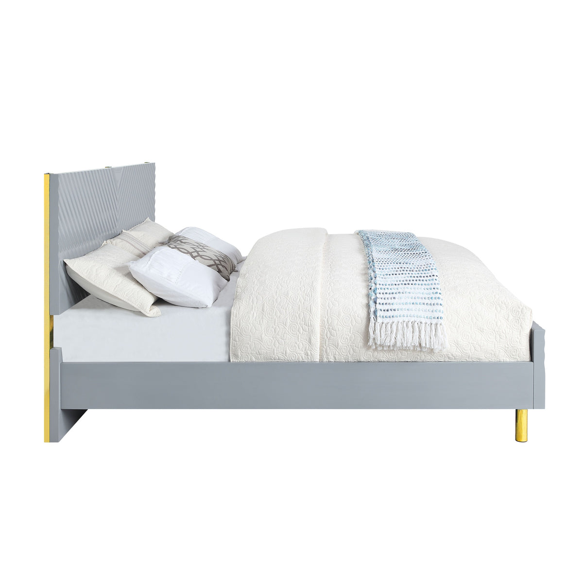 Gaines Gray High Gloss Finish Queen Bed