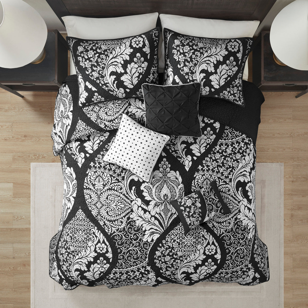 6 Piece Printed Cotton Quilt Set with Throw Pillows Black Full/Queen