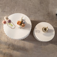 White Scalloped Round Coffee Table Set: Nesting Design, Elegant Curved-Edge Shape for Cozy Living Room Styling
