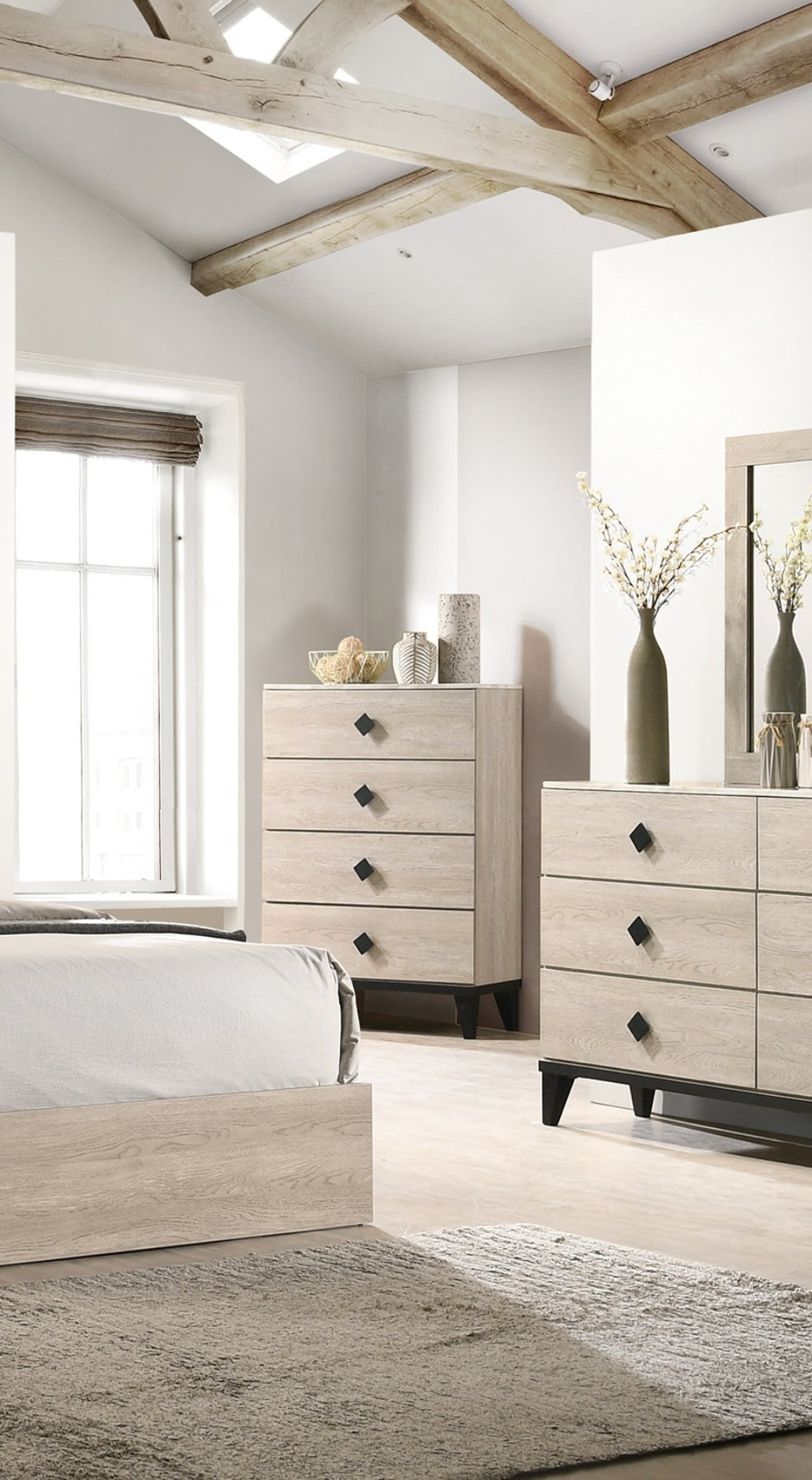 Modern Design Bedroom Furniture 1pc Cream 4 Drawers Beautiful Chest with Faux Marble Top