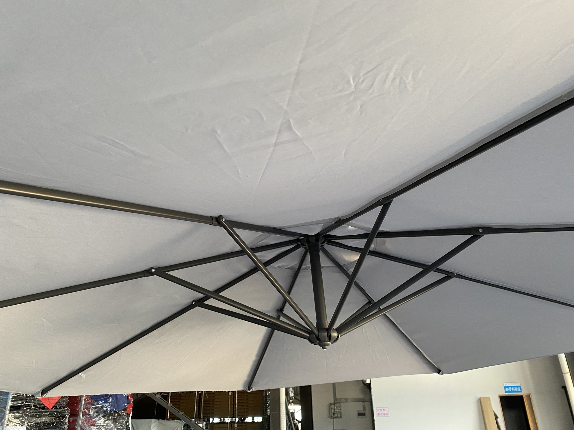 without Plastic base -10ft Offset Patio Umbrella - Offset Hanging Cantilever Patio Outdoor Market Umbrella Protection with Easy Tilt Adjustment and Crank for Pool Deck and Garden (Gray)
