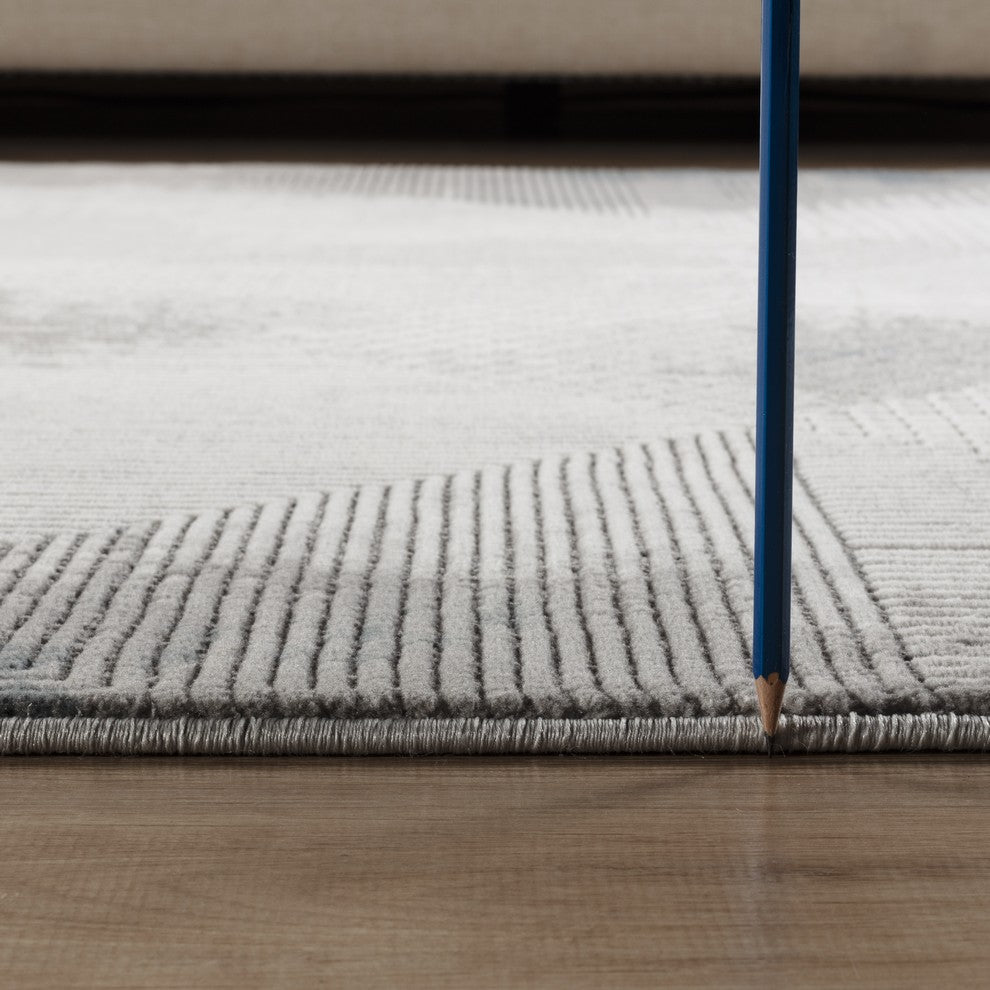 Geometrix GC_DIM1009 Gray 2 ft. 7 in. x 9 ft. 10 in. Area Rug