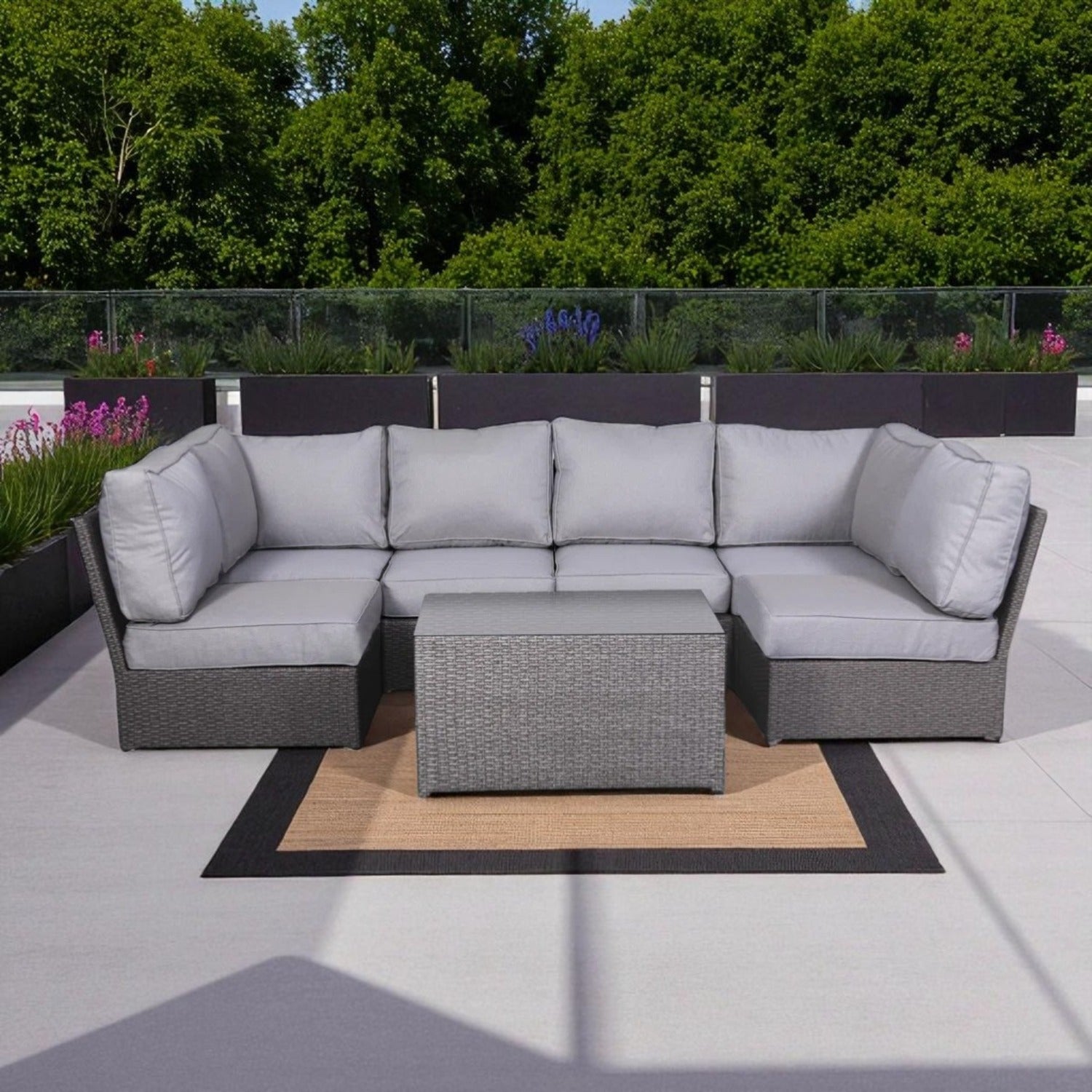 Fully Assembled 4-Person Outdoor Wicker Sectional Set with Cushions