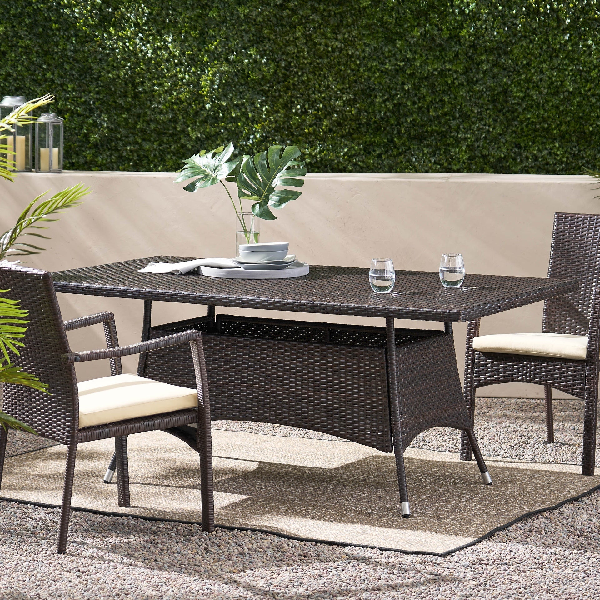 CORSICA RECT DINING TABLE