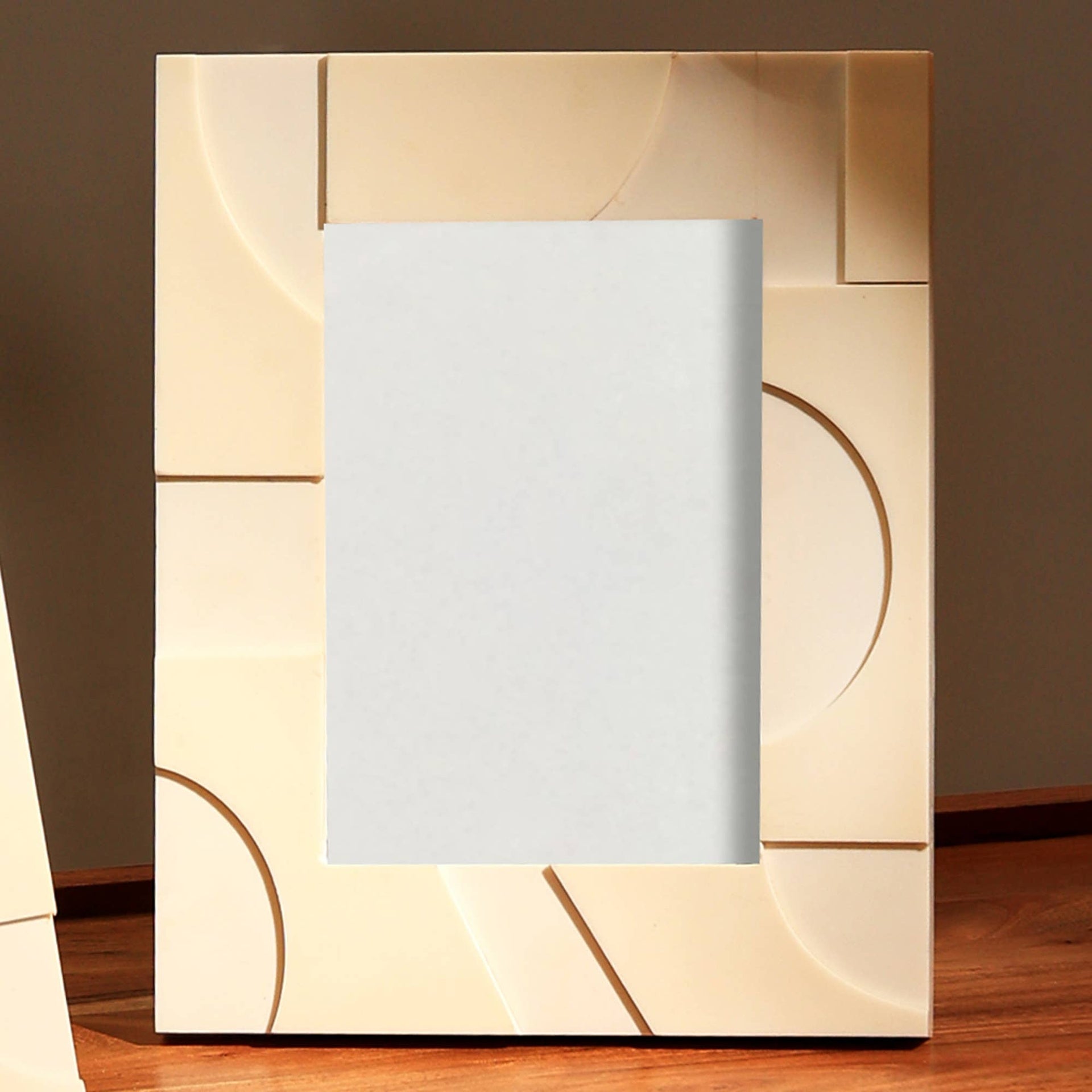 Handmade Abstract 3D Cut Photo Frame-Picture Frame for 5x7" Photo