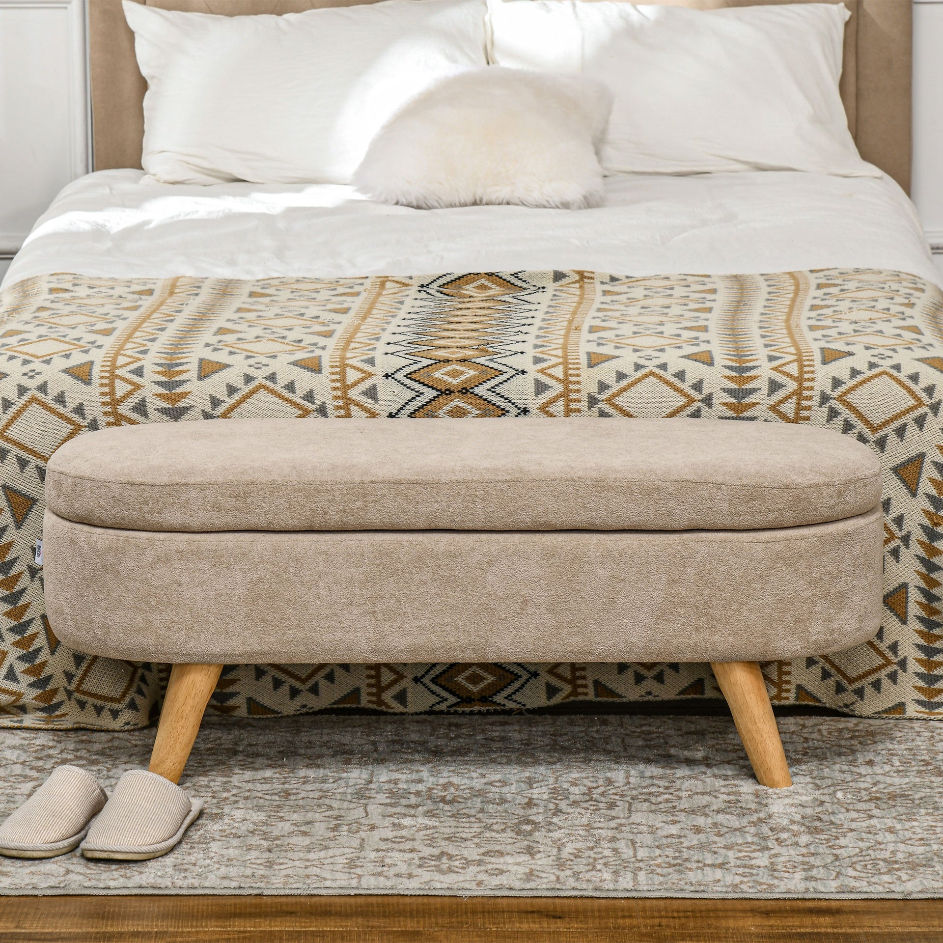 HOMCOM Storage Ottoman Bench, 43.3" Teddy Fleece Upholstered End of Bed Bench with Wood Legs and Padded Seat, Oval Modern Entryway Bench, Beige