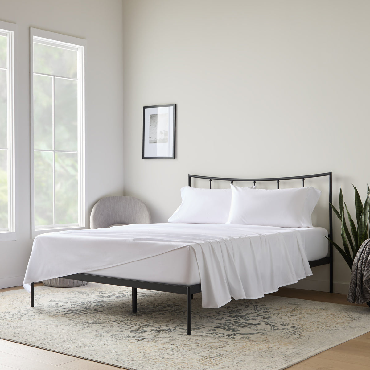 Weekender 200 TC Cotton Sheet Set, Queen, White