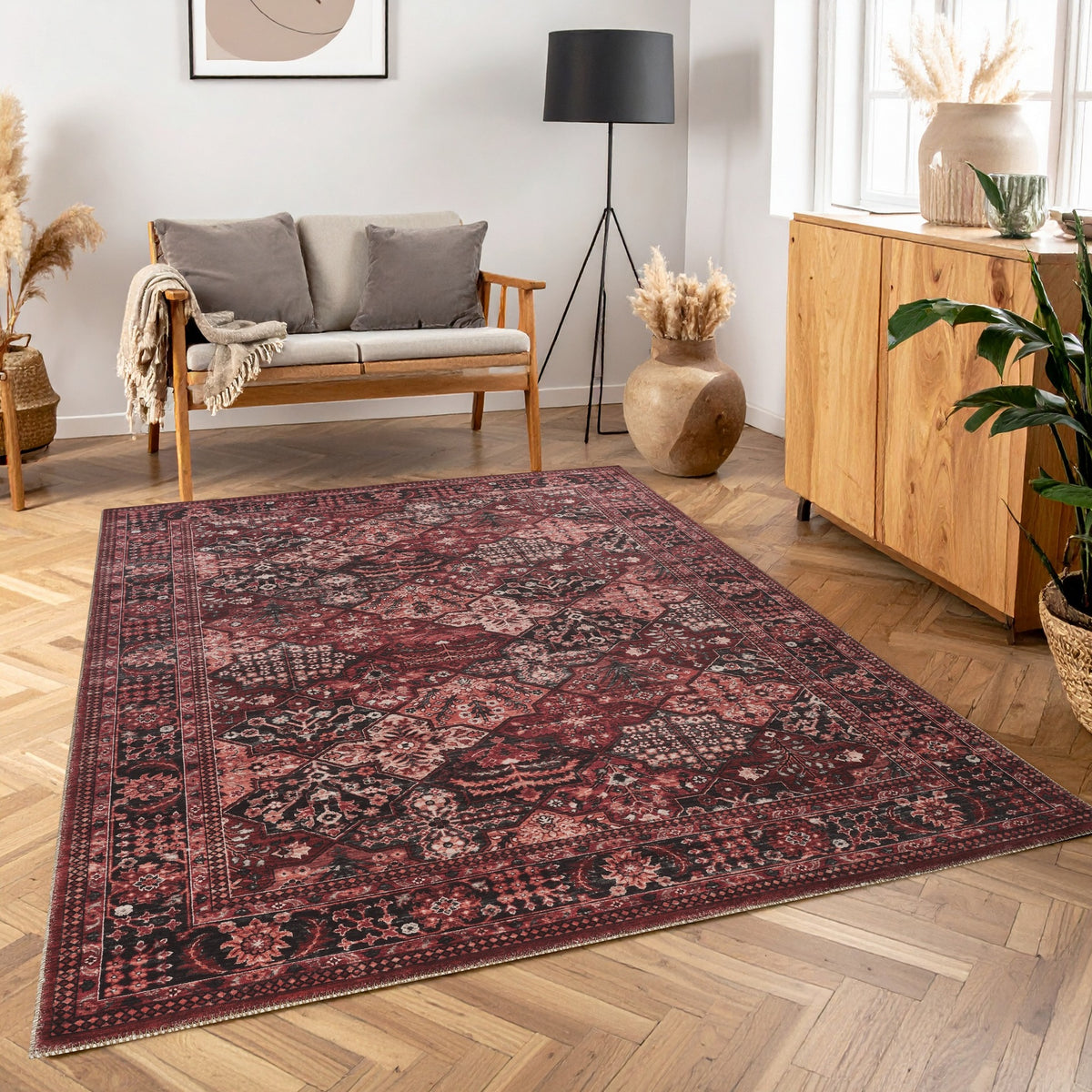 Majestic GC_RYL1010 Red 5 ft. 3 in. x 7 ft. 3 in. Area Rug