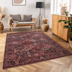 Majestic GC_RYL1010 Red 5 ft. 3 in. x 7 ft. 3 in. Area Rug