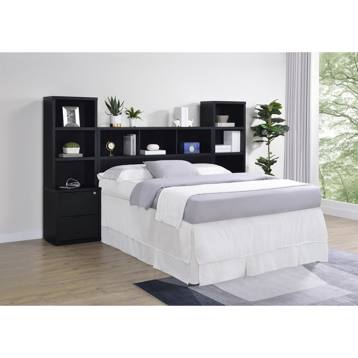 Geary Black 3-piece Queen Bedroom Set with Bookcase Headboard