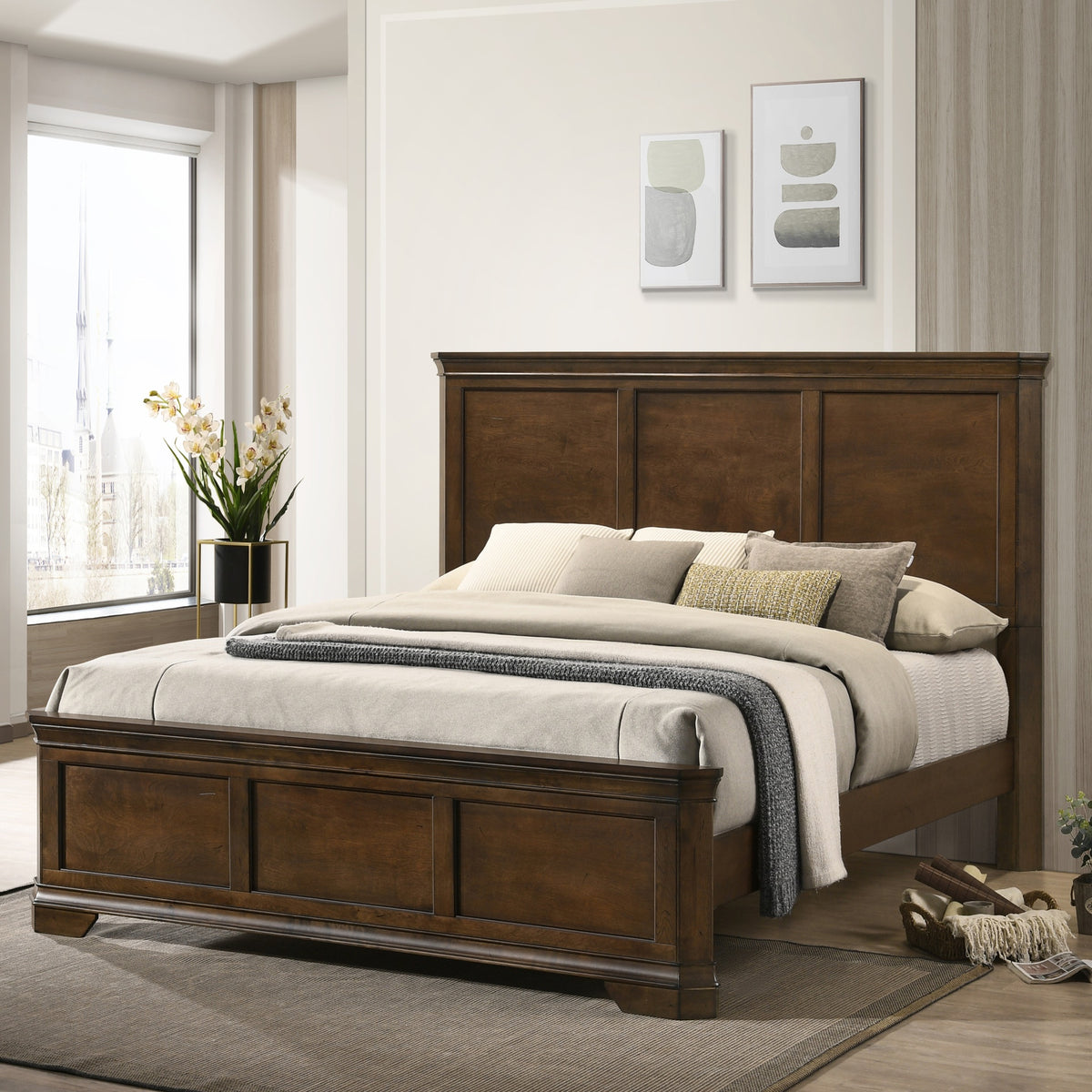Maderne Traditional Wood Panel Bed, Queen, Antique Walnut Finish