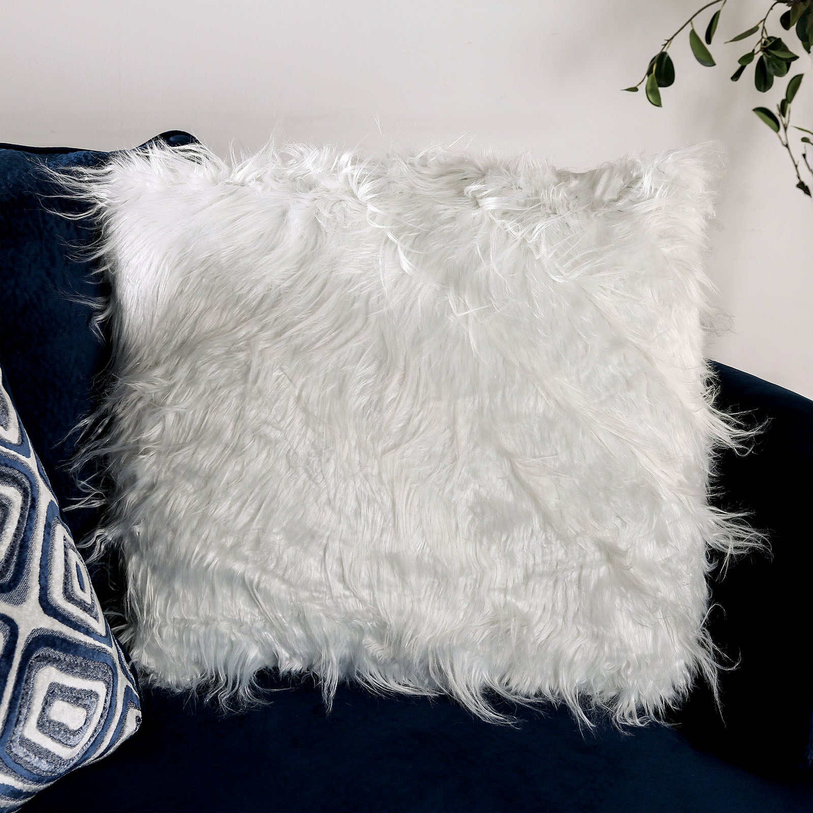 Transitional Style 1pc Round Chair Curved Arms Wooden Legs Zipper Cushion Navy Finish Pillows Included