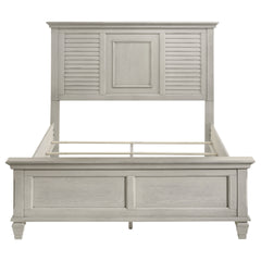 Hazelwood Distressed White Queen Panel Bed