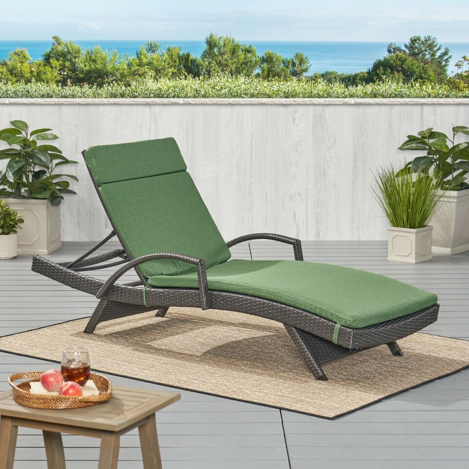 52005.00CUSH-JGRN (1PCS) Salem Outdoor Chaise Lounge Cushion (without Chaise Lounge)