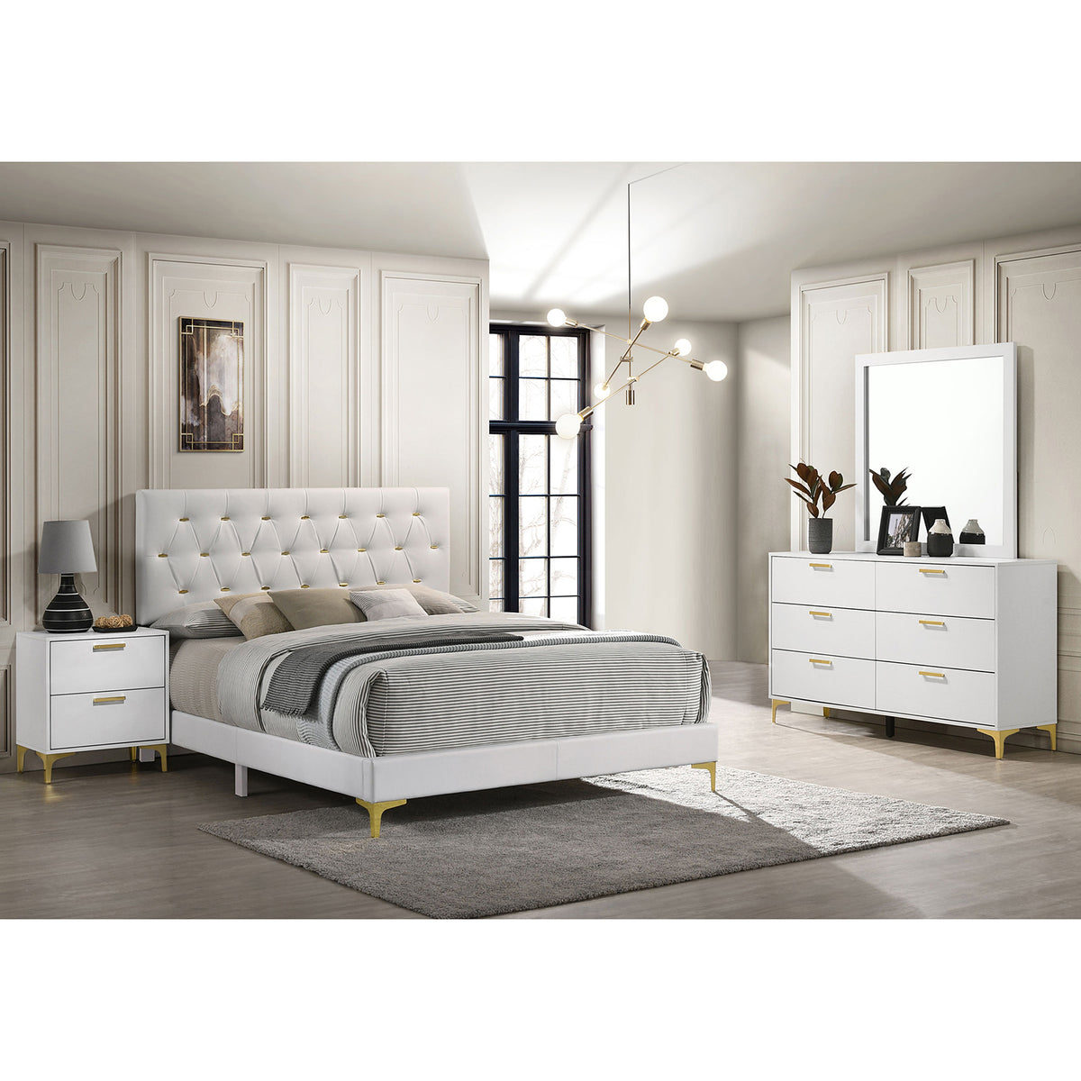James White 4-piece Eastern King Bedroom Set