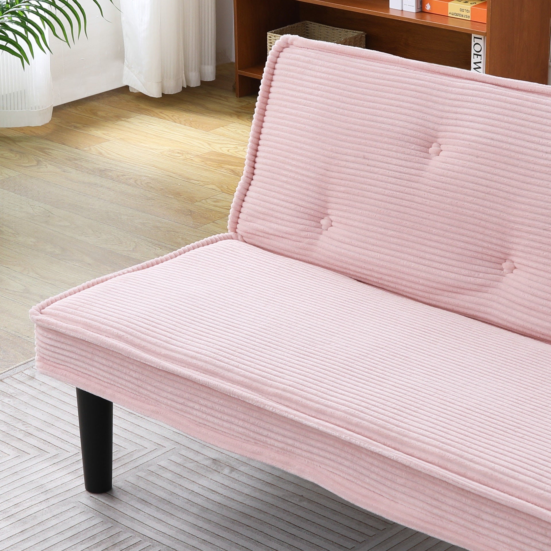 This 66-inch corduroy sofa bed can flexibly adapt to the living room, apartment and bedroom, and it can switch between the two comfortable forms.