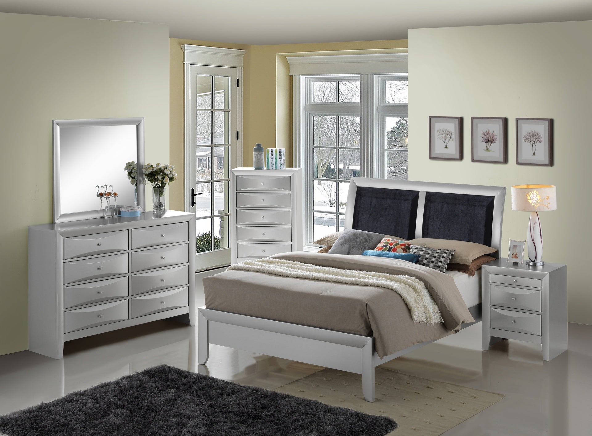 Elegant Contemporary King Bed In Silver Champagne