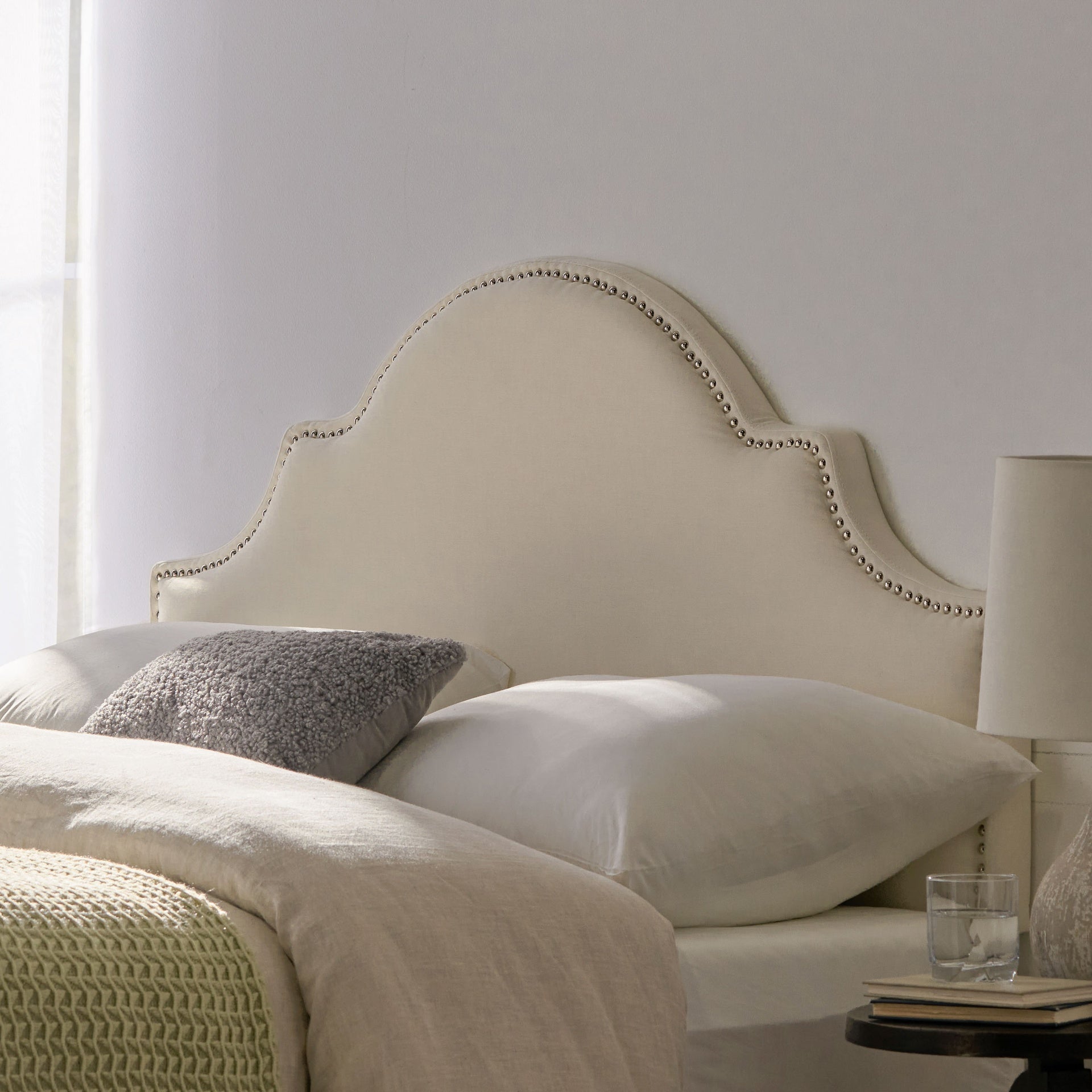 Upholstered Headboard Queen Size, Solid Wood Head Board with Durable Metal Legs, Adjustable Height Queen headboard with Nailhead Trim in Bedroom