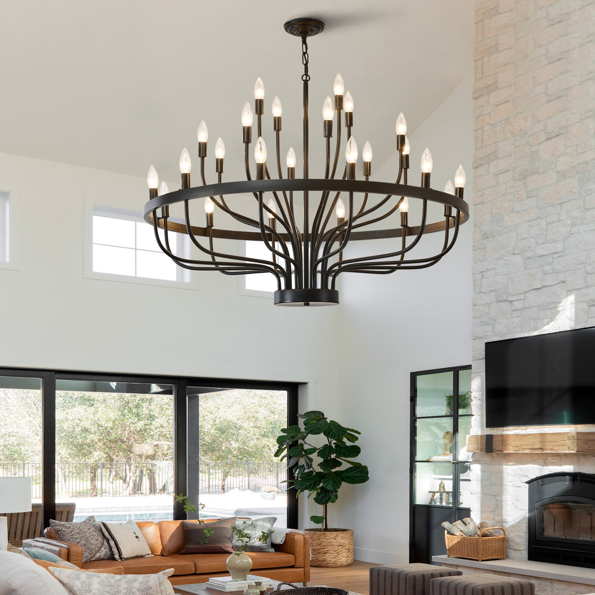 Industrial Black Chandelier Rustic Vintage 24-Lights Candle Style Chandeliers Light Fixture Large Retro Black Chandelier for Dining Room, Kitchen Island, Living Room, E12