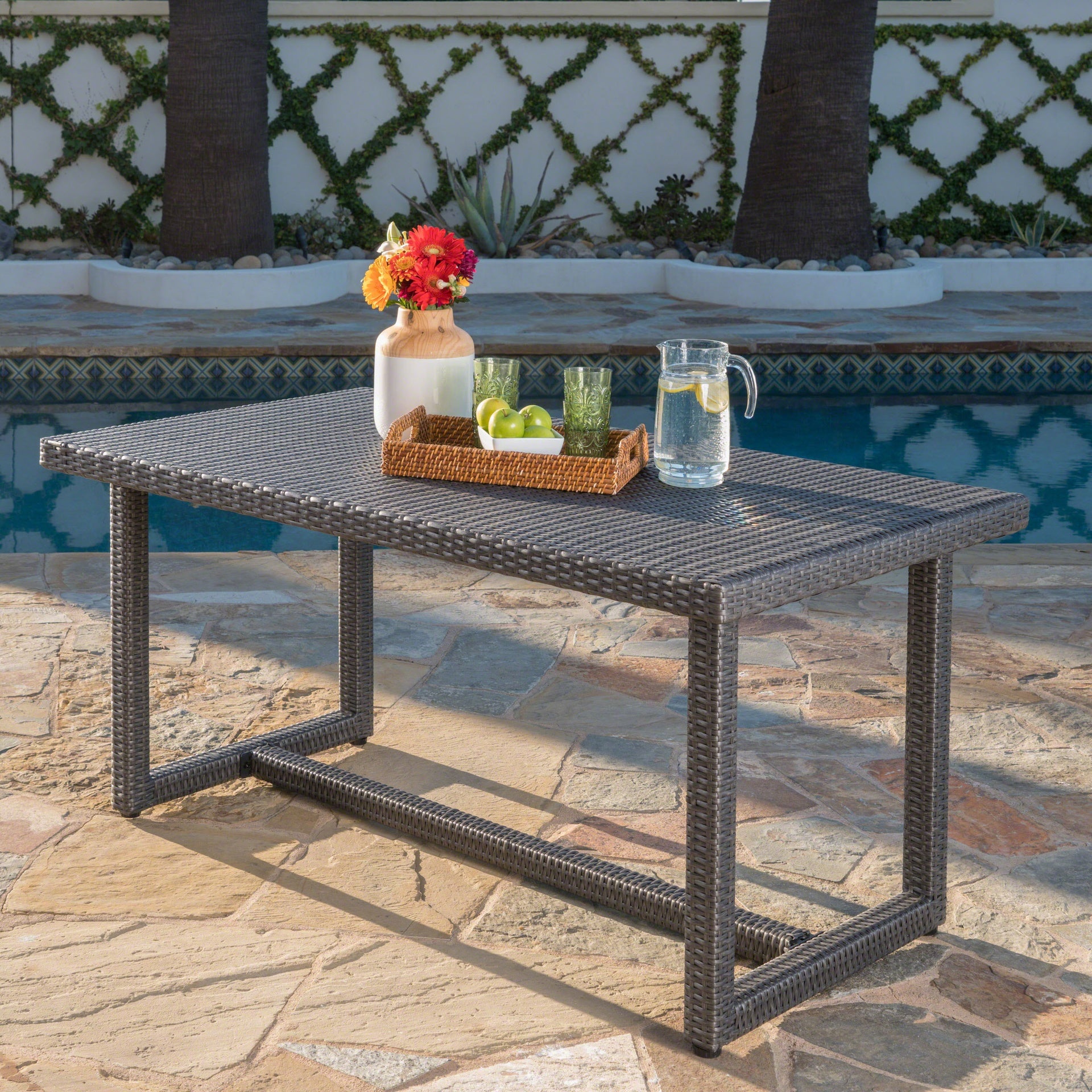 SANTA ROSA DINING TABLE
