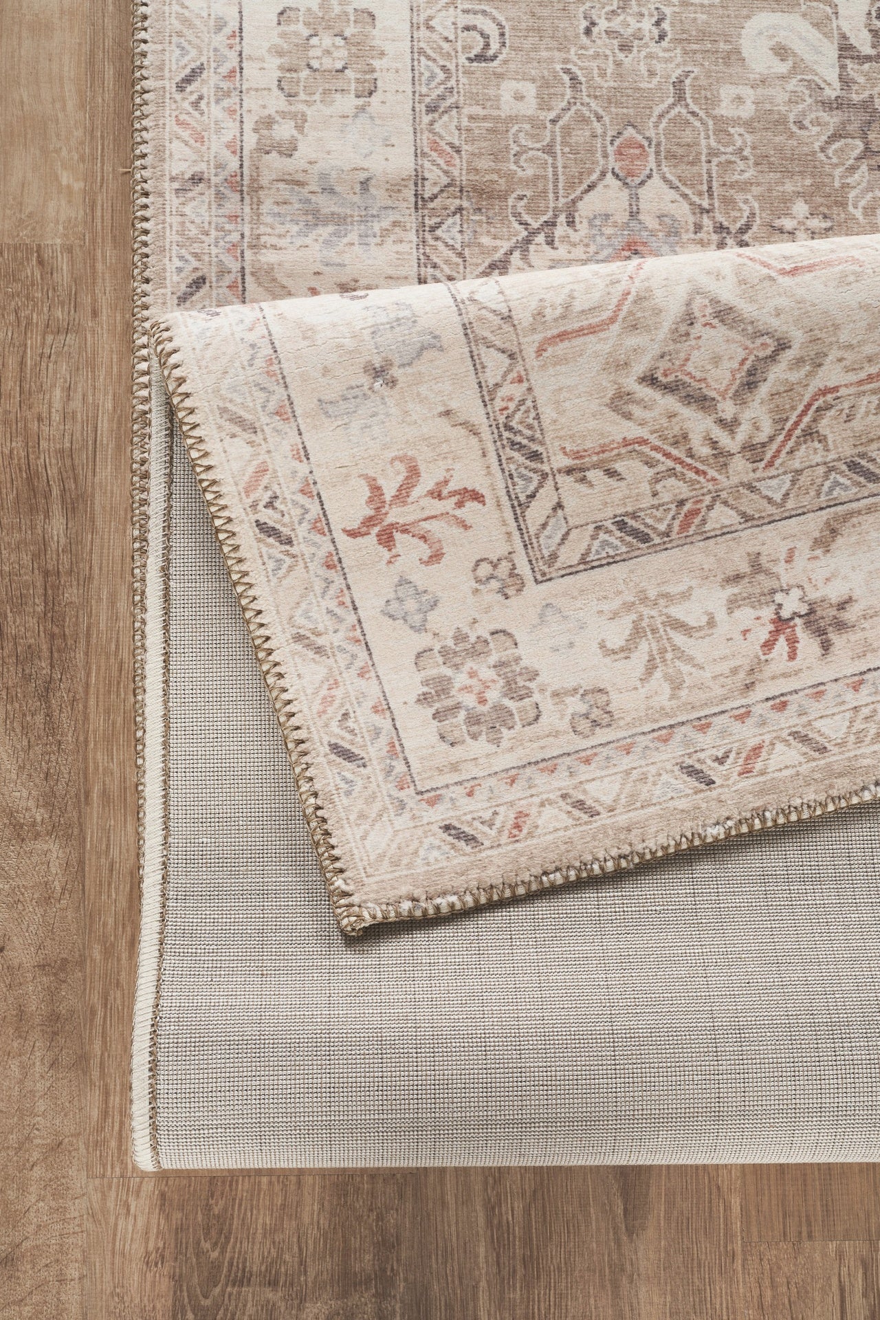 Oxford GC_NBL2016 Gold 2 ft. 7 in. x 9 ft. 10 in. Area Rug