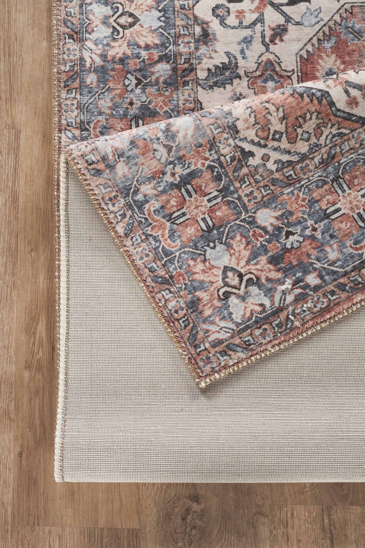 Majestic GC_RYL1009 Rose 9 ft. 2 in. x 12 ft. 6 in. Area Rug
