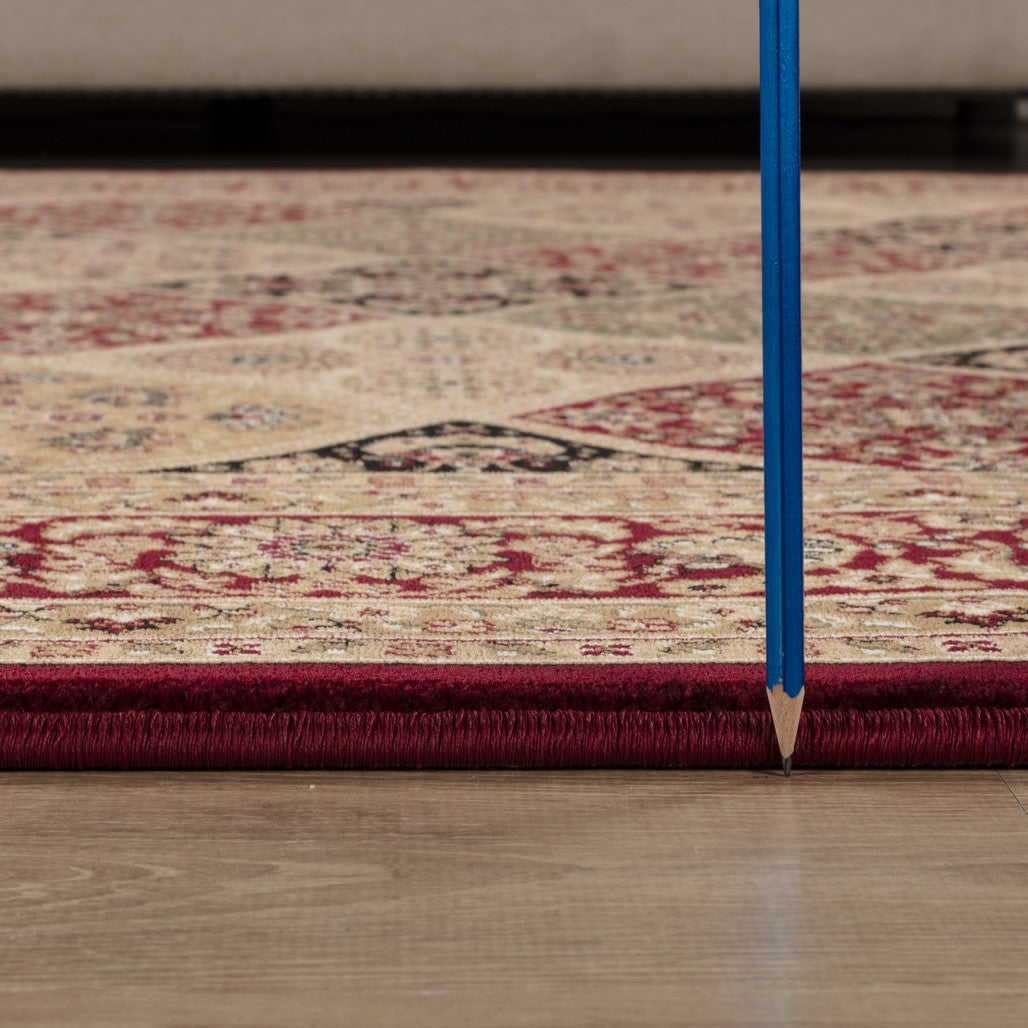 Manchester GC_HER5005 Red 2 ft. 7 in. x 9 ft. 10 in. Area Rug
