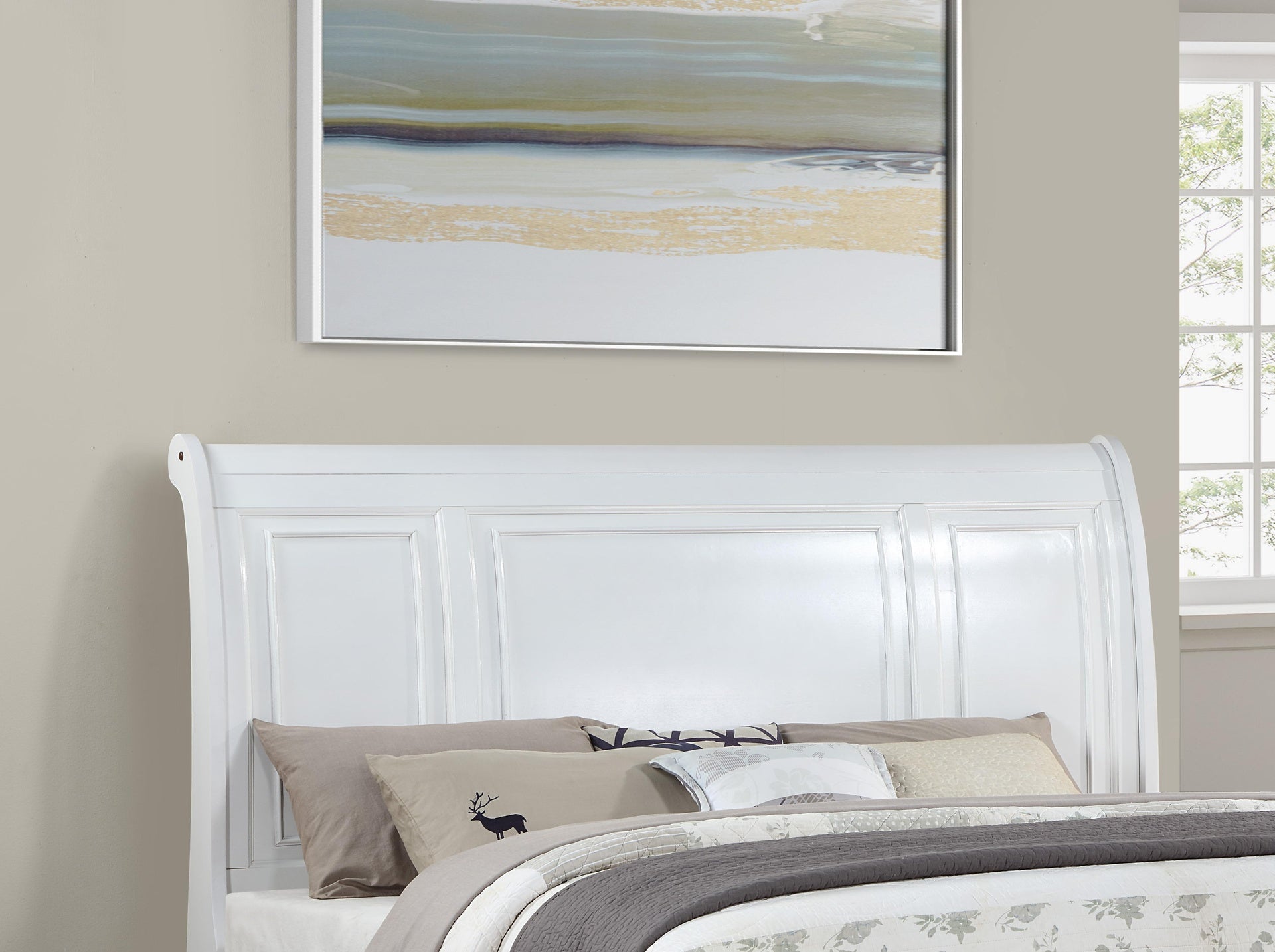 Meade G8975A-QB Queen Bed , White
