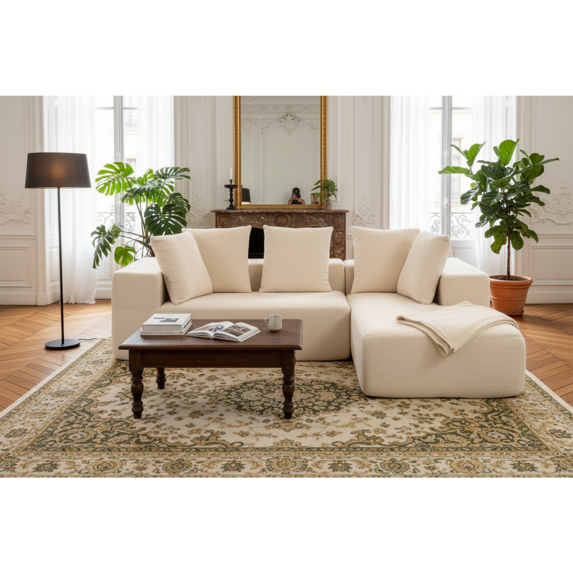 Elegant Beige Modular Sofa with Soft Cushions – Comfortable Sectional, Ideal for Living Rooms and Offices:YKX-33002-Beige