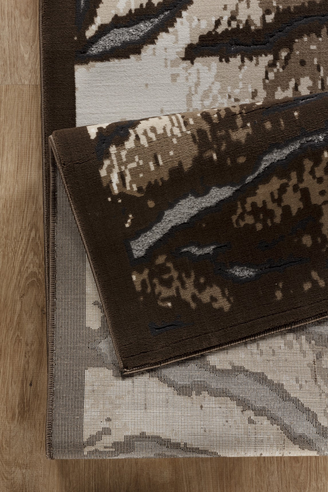 Hide GC_CHD1001 Brown 7 ft. 10 in. x 10 ft. 3 in. Area Rug