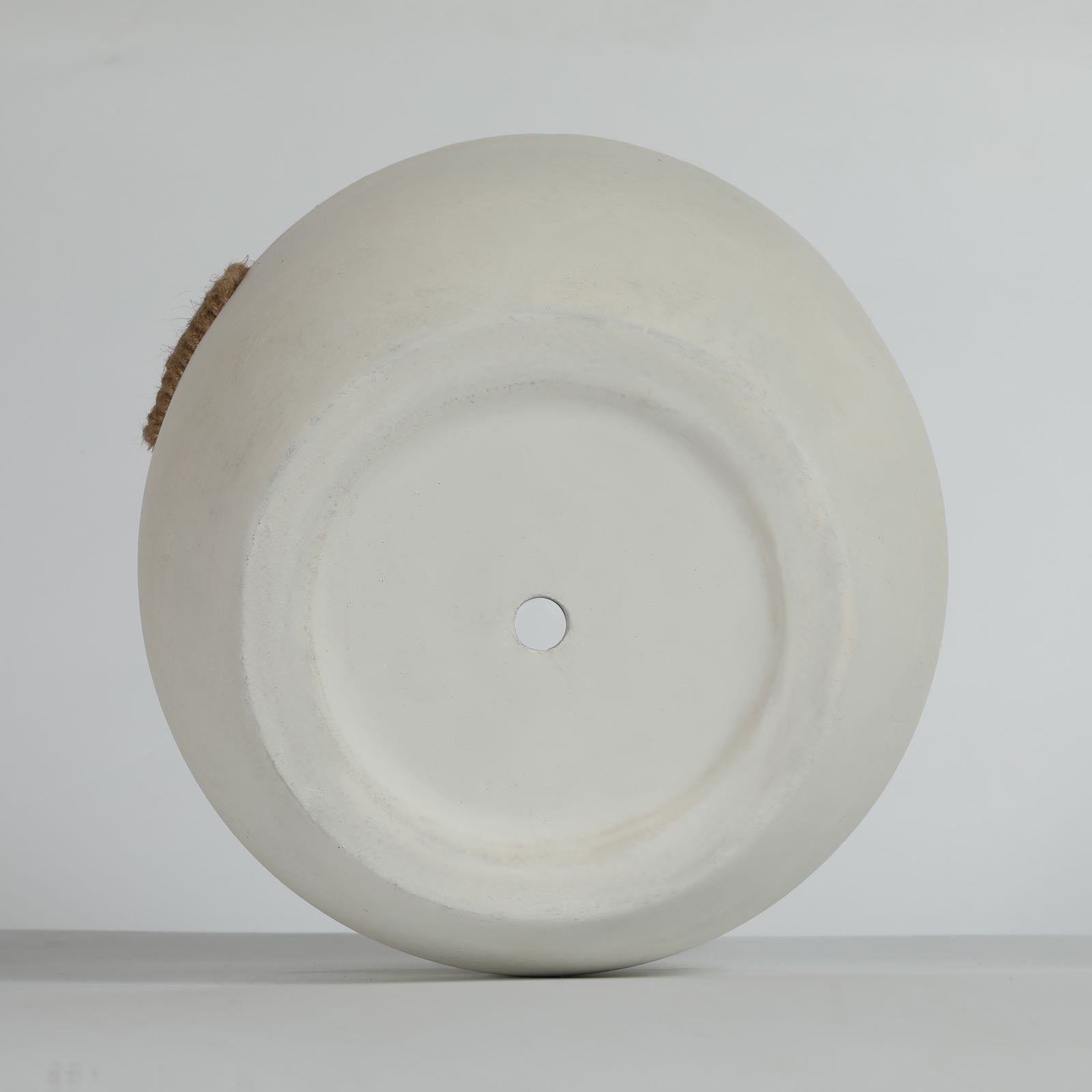 Round Concrete Planter Set of 2, Large Outdoor Indoor Handmade Rustic Decorative Planter Pots with Drainage Holes for Home Garden Patio,15" x 13" & 18" x 16" (Off white)