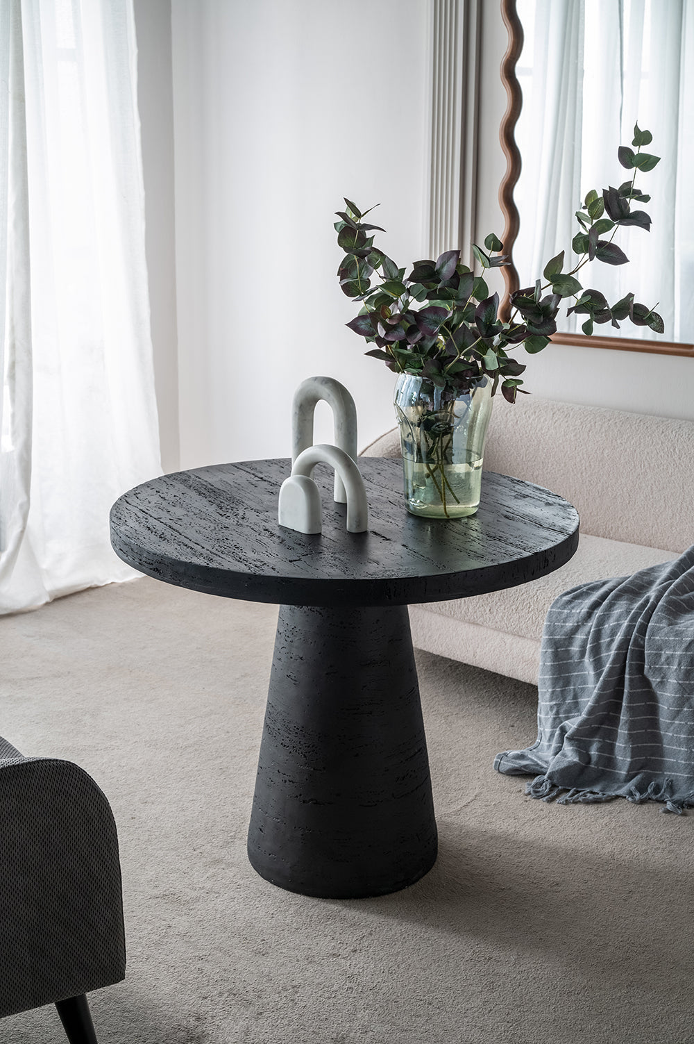 36x36x30" Black Round Dining Table with Pedestal Base
