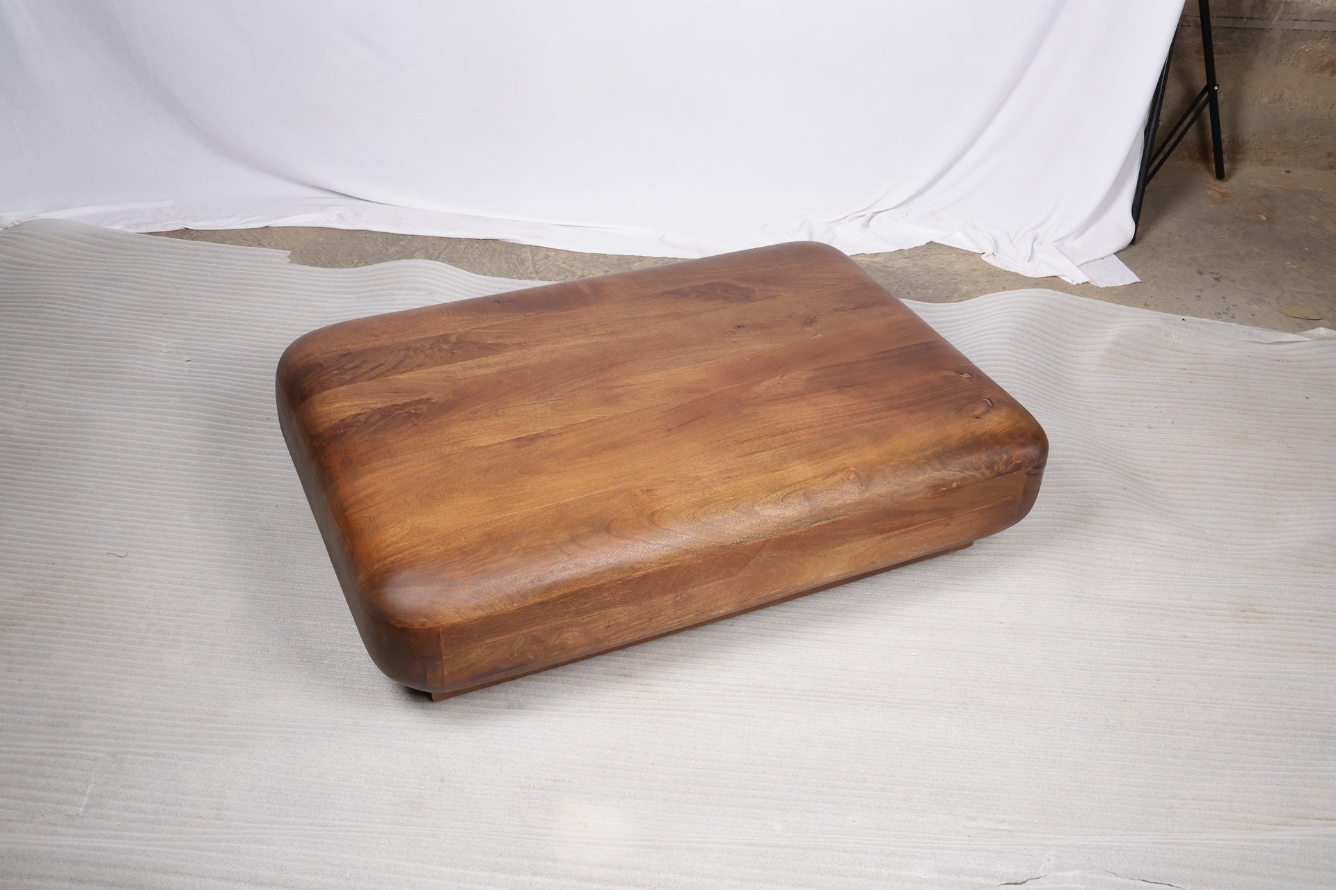 Low Profile Round Edge Coffee Table