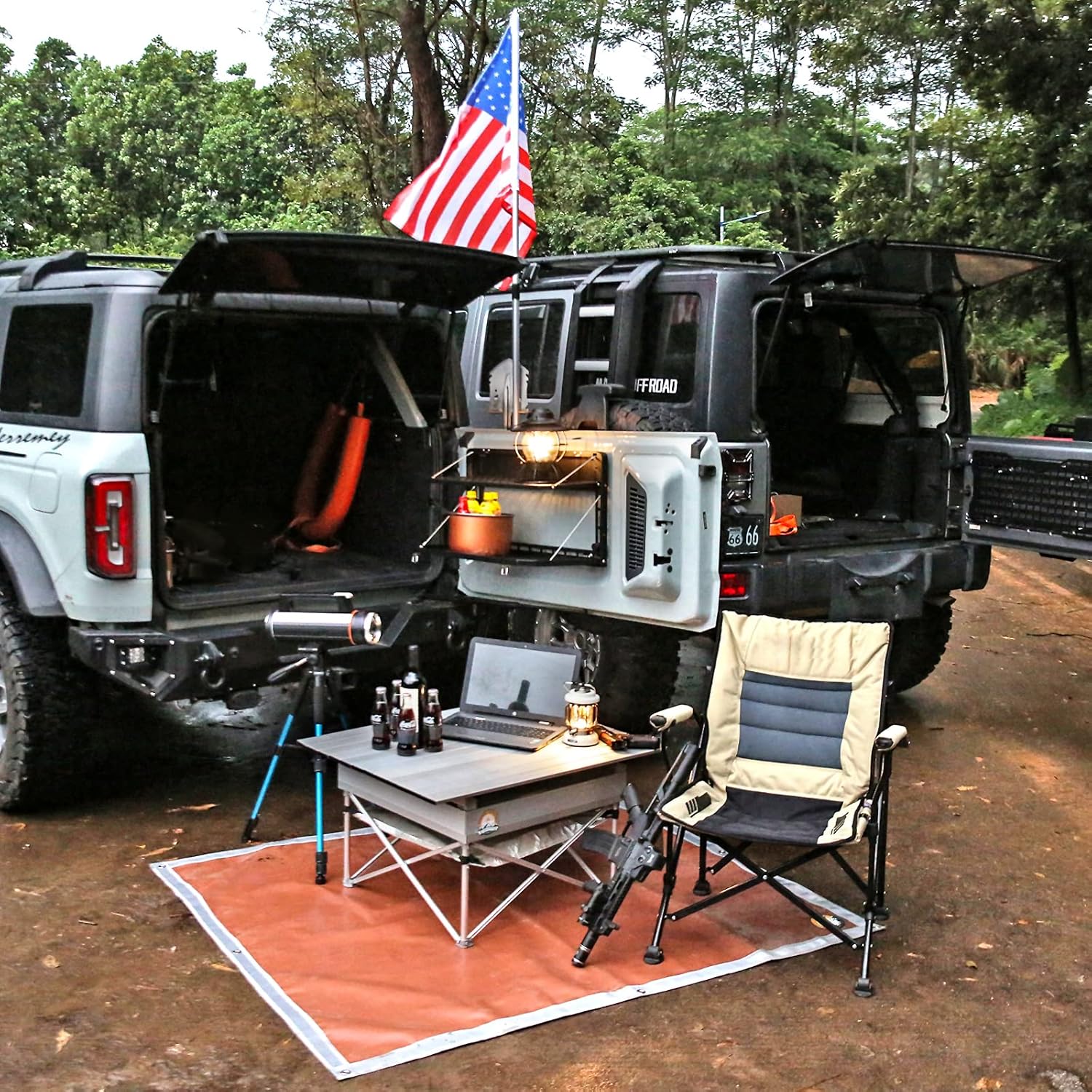 Tailgate Table Rear Foldable Cargo Shelf Aluminum Alloy Storage Shelf MOLLE Panel for Ford Bronco 2021-2026