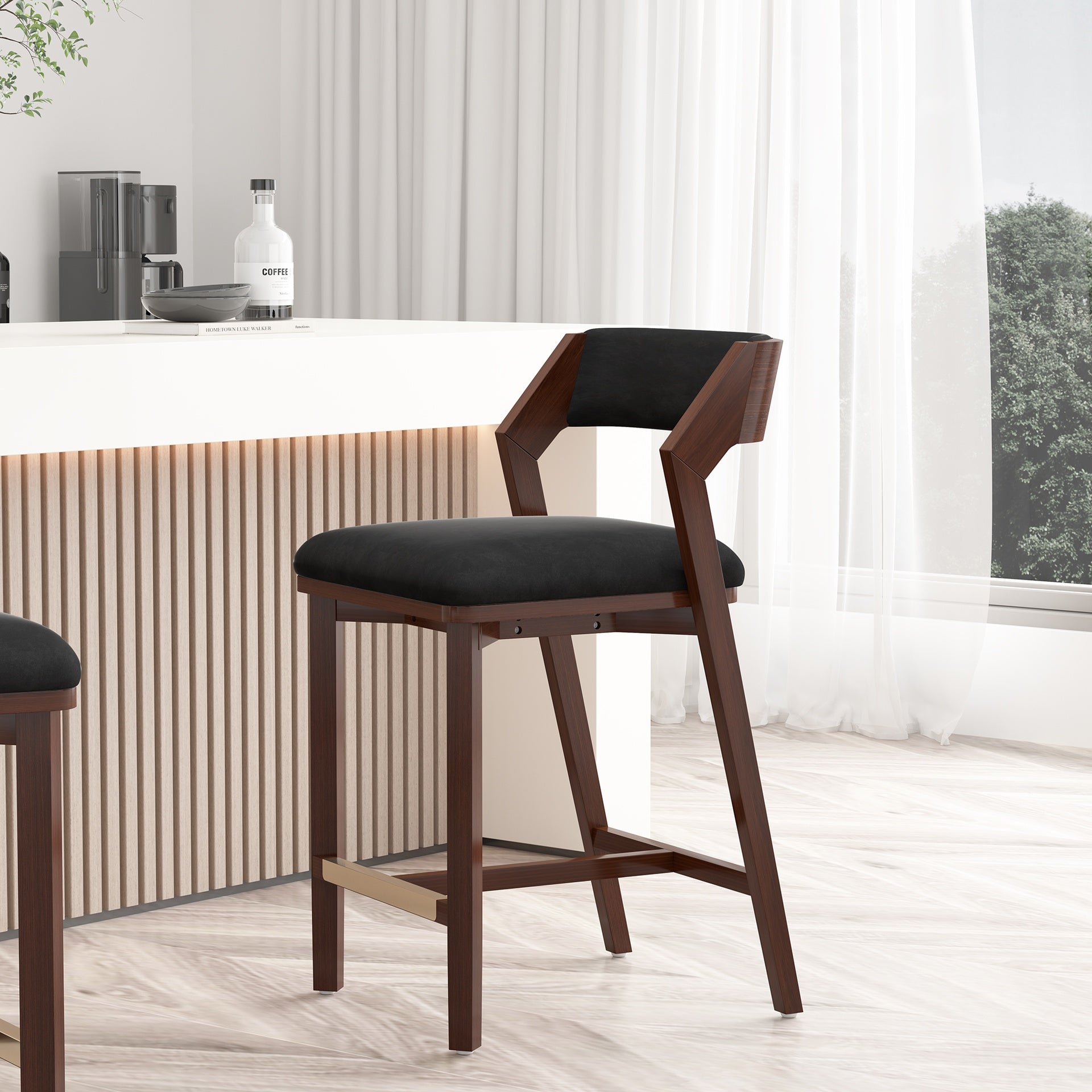 Counter Stool in Black