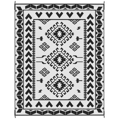 Outsunny Reversible Outdoor Rug, Waterproof Plastic Straw with Carry Bag, 8' x 10', Black & White Rhombus Patchwork