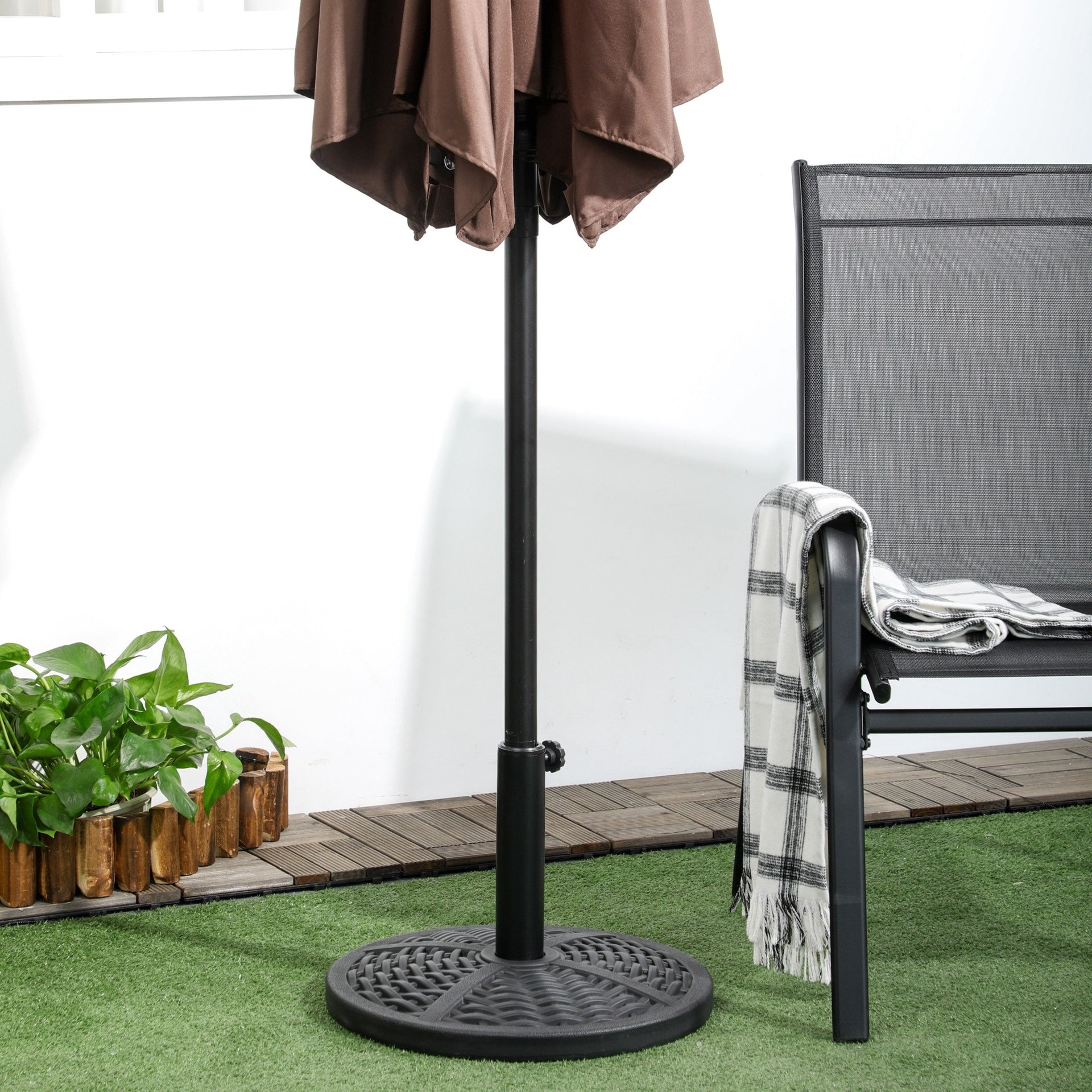 Outsunny 30 lbs. Market Umbrella Base Holder 18" Heavy Duty Round Parasol Stand with Rattan Design for Patio, Black